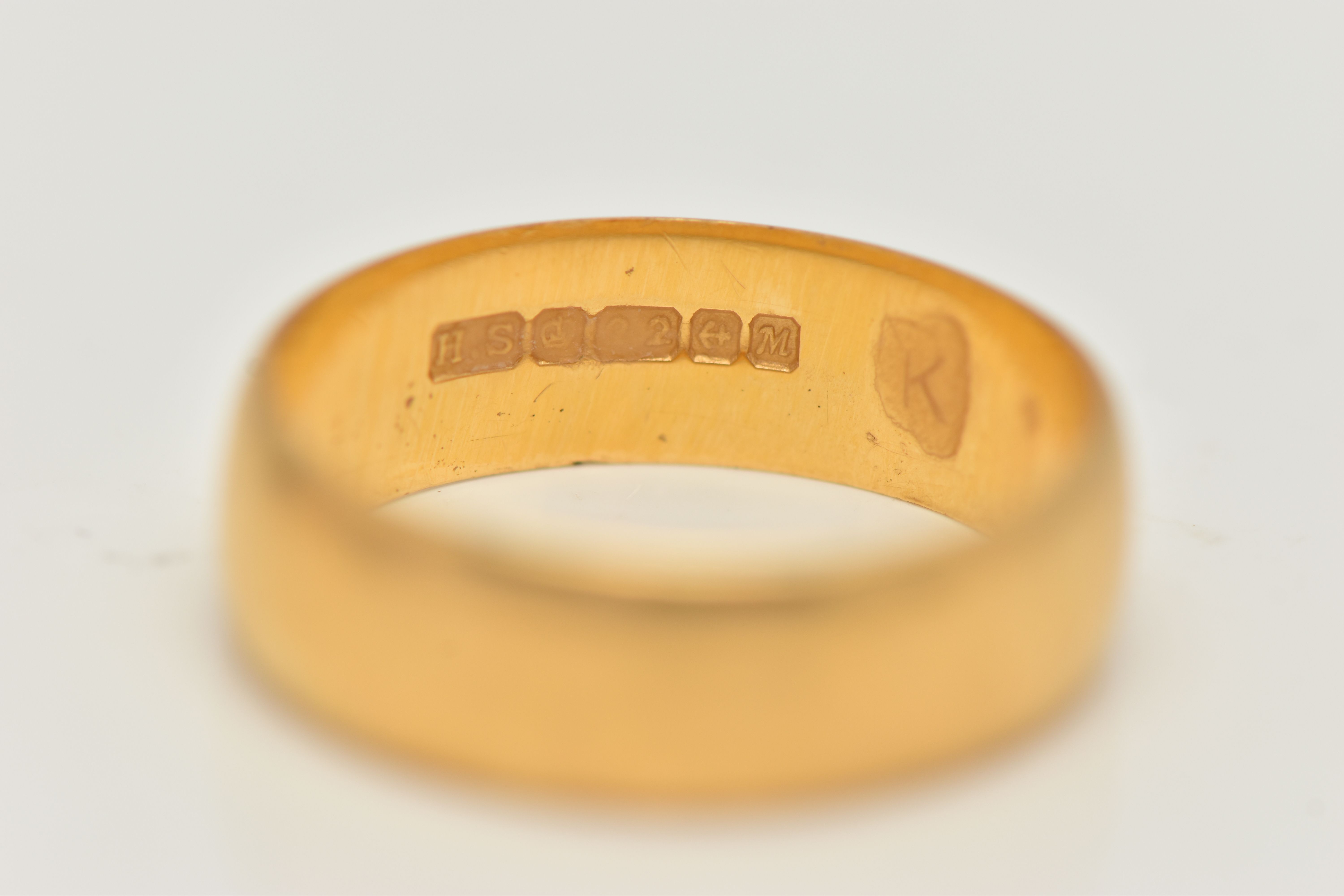 A 22CT YELLOW GOLD POLISHED BAND, wide band, approximate band width 5.4mm, hallmarked 22ct - Image 2 of 2