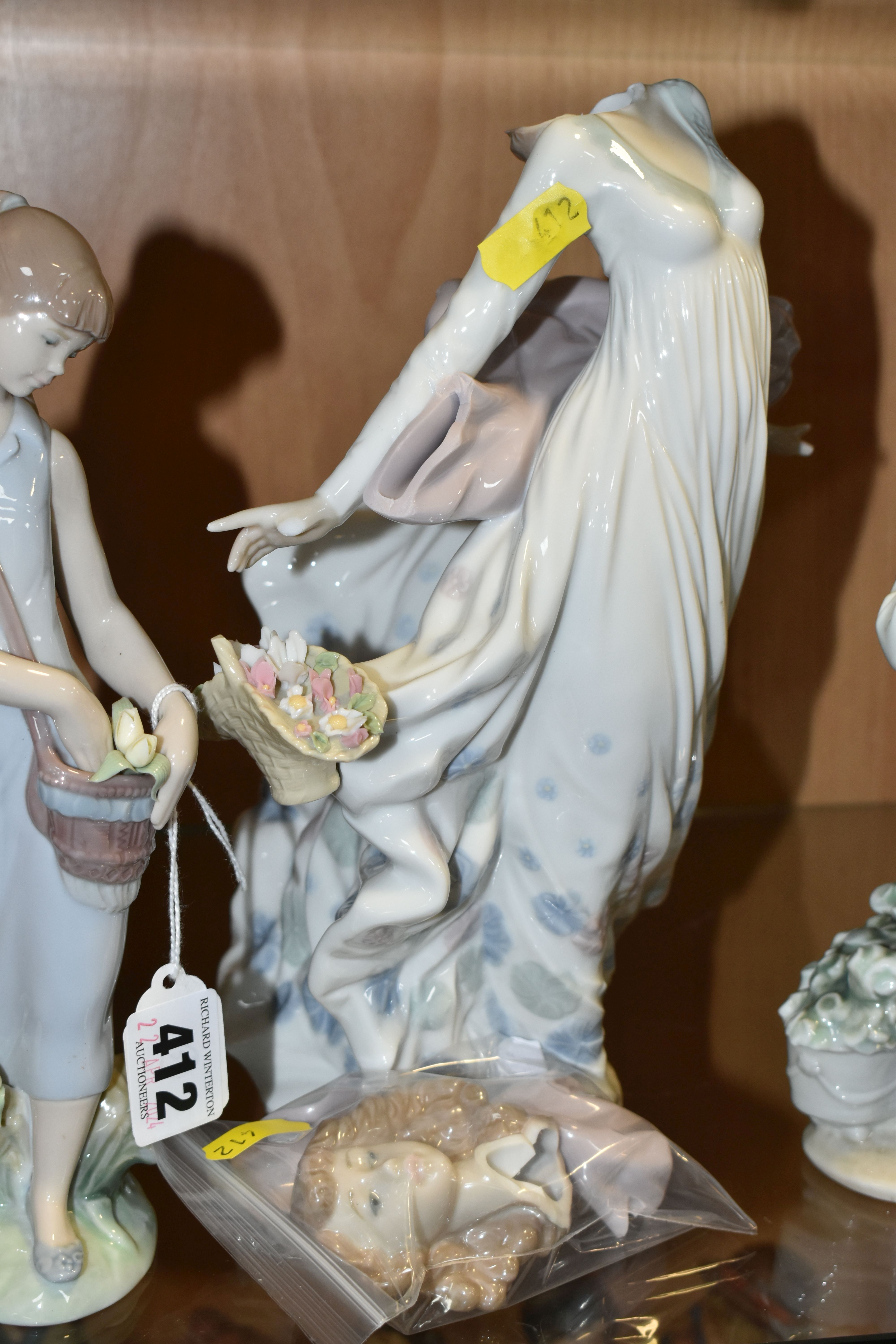 THREE LLADRO FIGURINES, comprising 'Tulip Garden' model no. 7712, a 1989 Collector's Society - Image 5 of 7