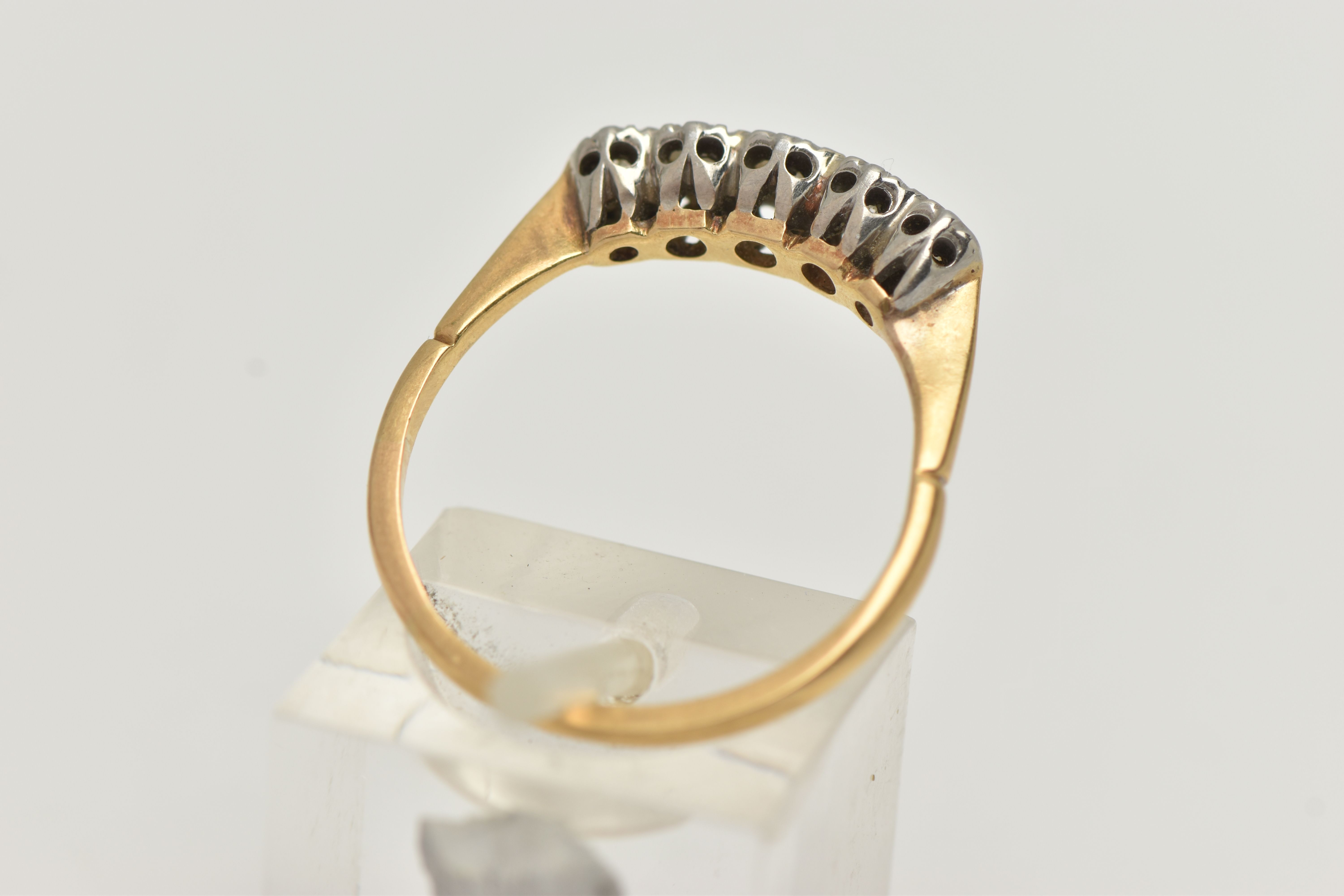 A YELLOW AND WHITE METAL DIAMOND FIVE STONE RING, set with five graduated old cut diamonds, - Image 3 of 4