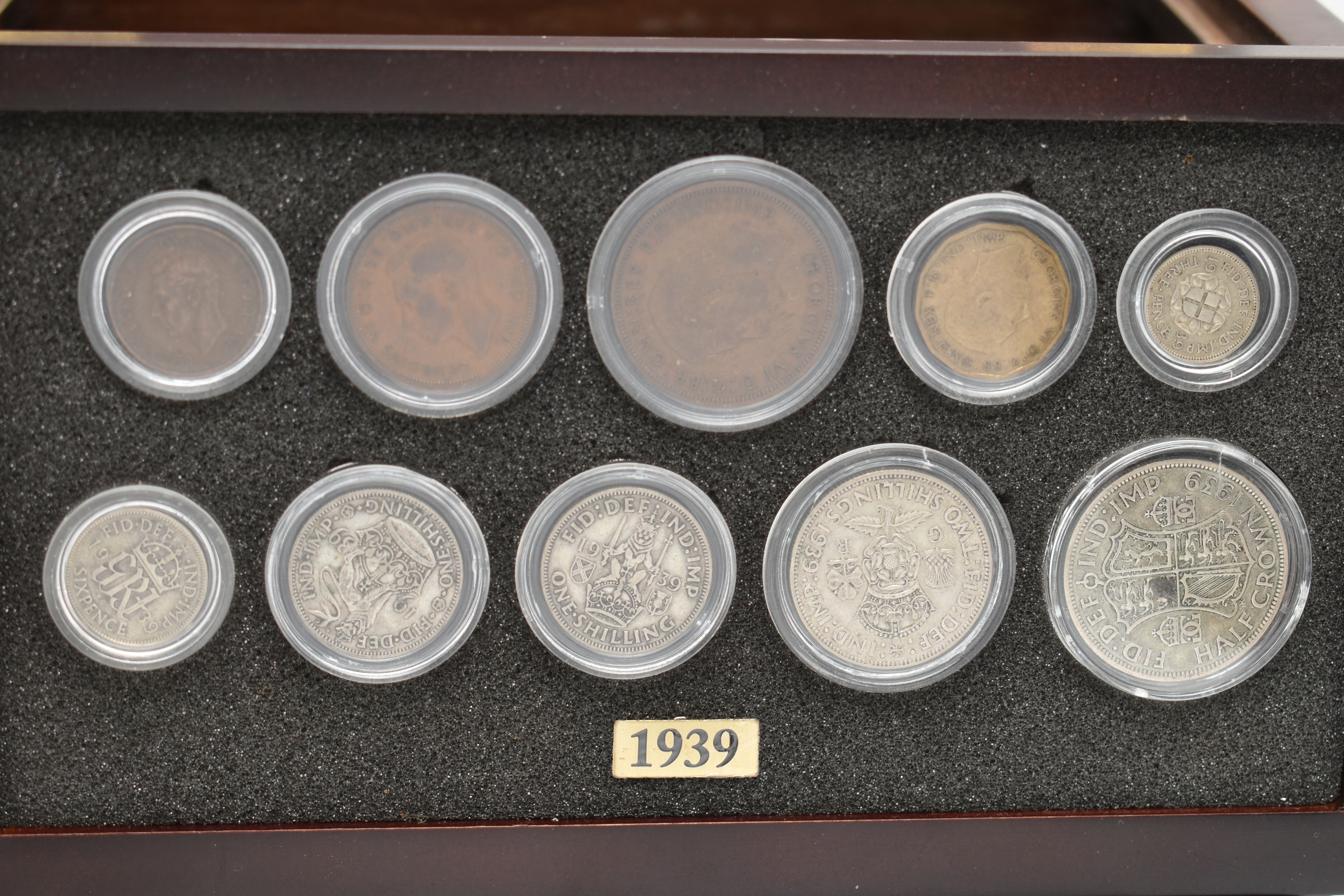 A SMALL WOODEN COIN CABINET, consisting of eight drawers seven containing UK coinage from 1939-1945, - Image 2 of 9