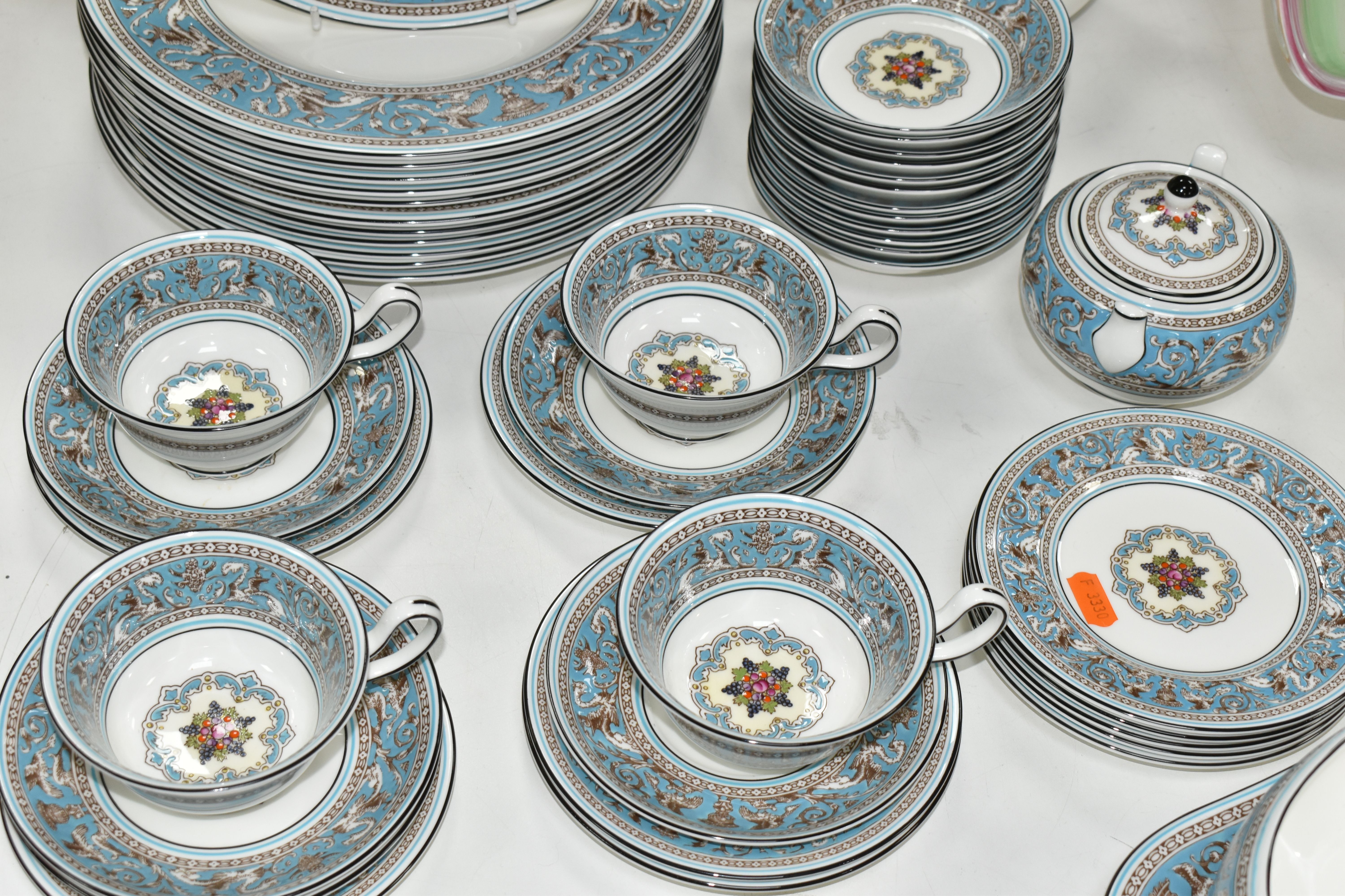 A FIFTY THREE PIECE WEDGWOOD 'FLORENTINE' (TURQUOISE) W2714 PART DINNER SERVICE, comprising a - Image 4 of 8