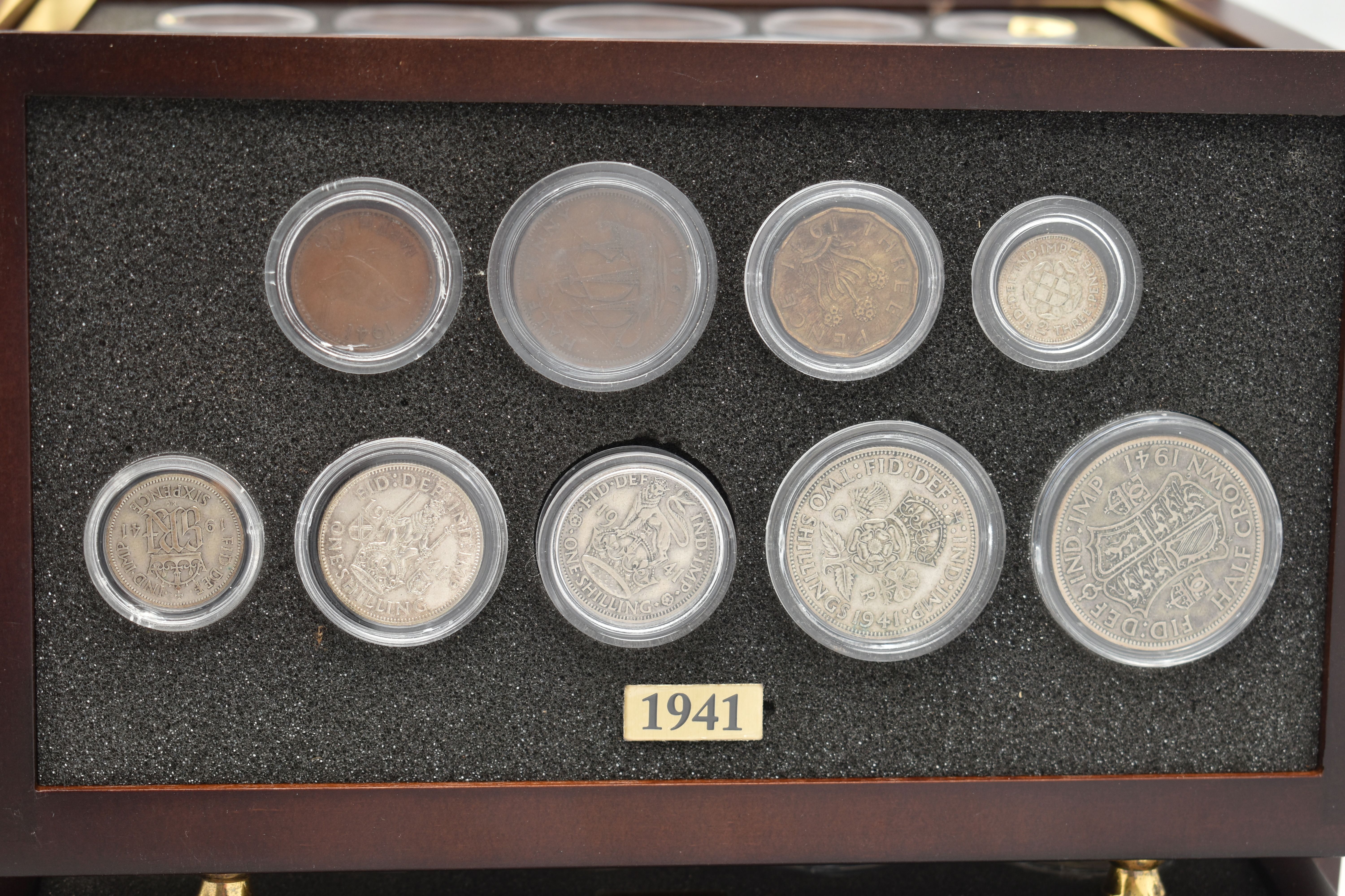 A SMALL WOODEN COIN CABINET, consisting of eight drawers seven containing UK coinage from 1939-1945, - Image 4 of 9