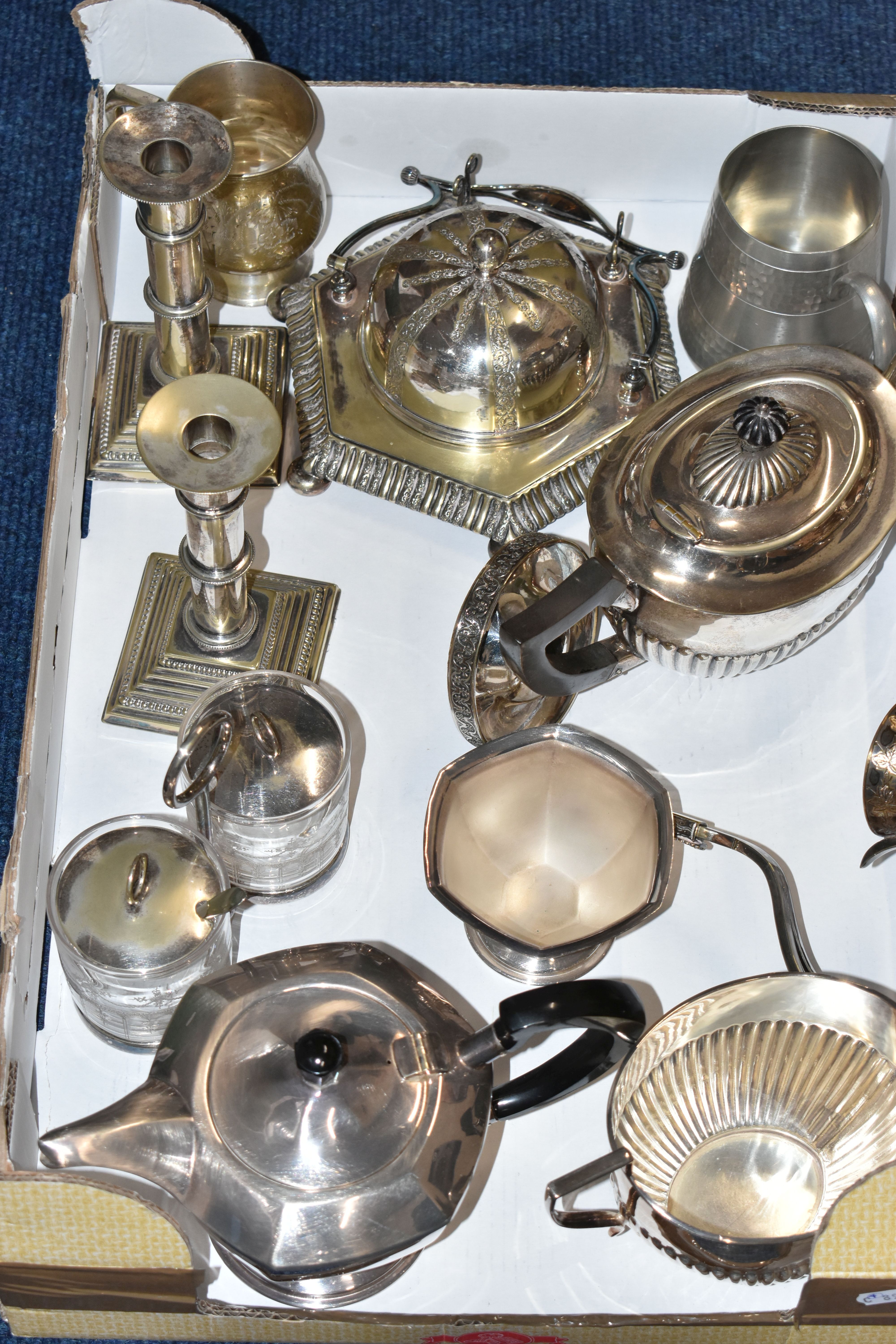 TWO BOXES OF ASSORTED WHITE METAL WARE, to include an EPNS circular tray with wavy outline, - Image 2 of 8