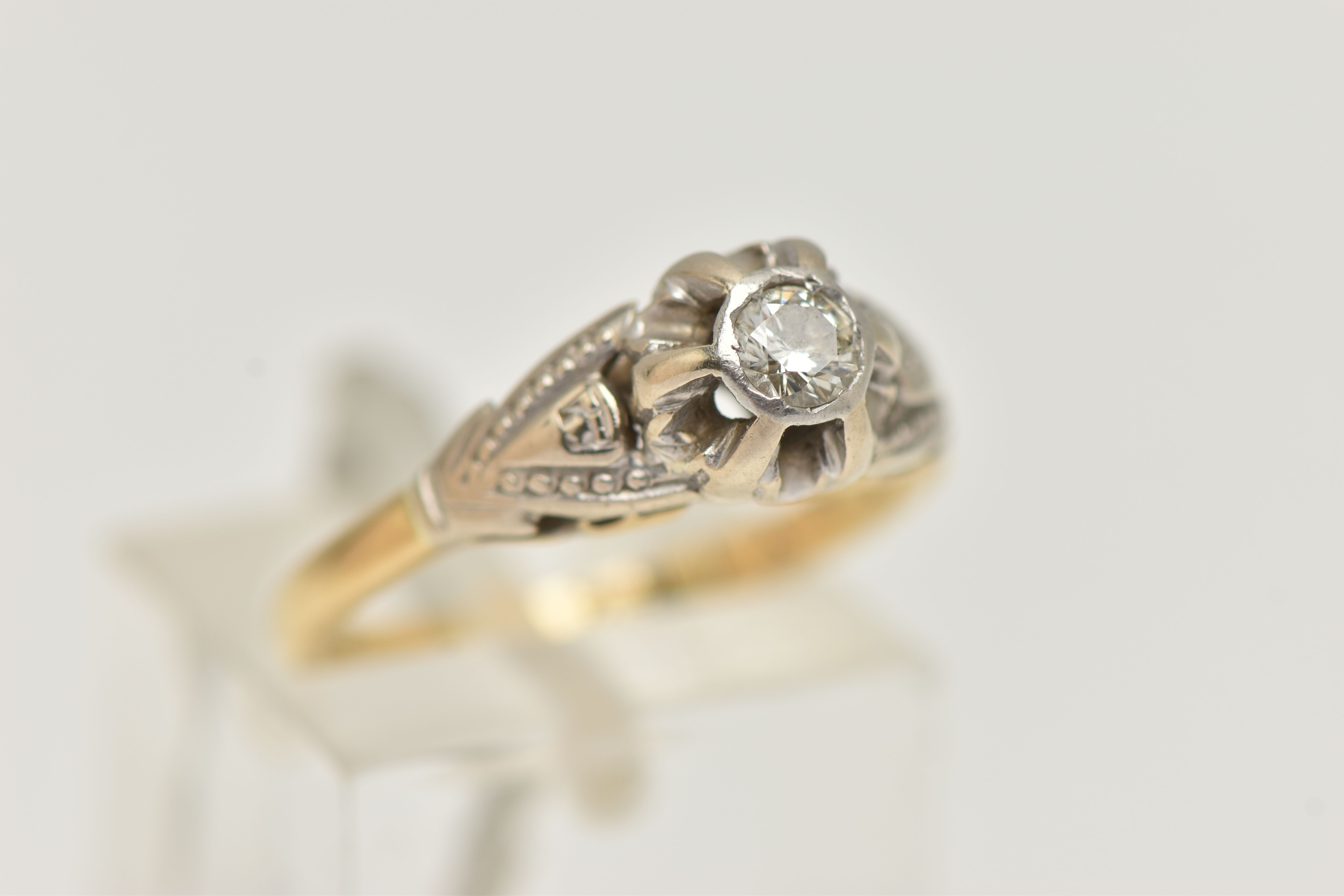 A SINGLE STONE DIAMOND RING, a round brilliant cut diamond, approximate total diamond weight 0.25ct, - Image 4 of 4