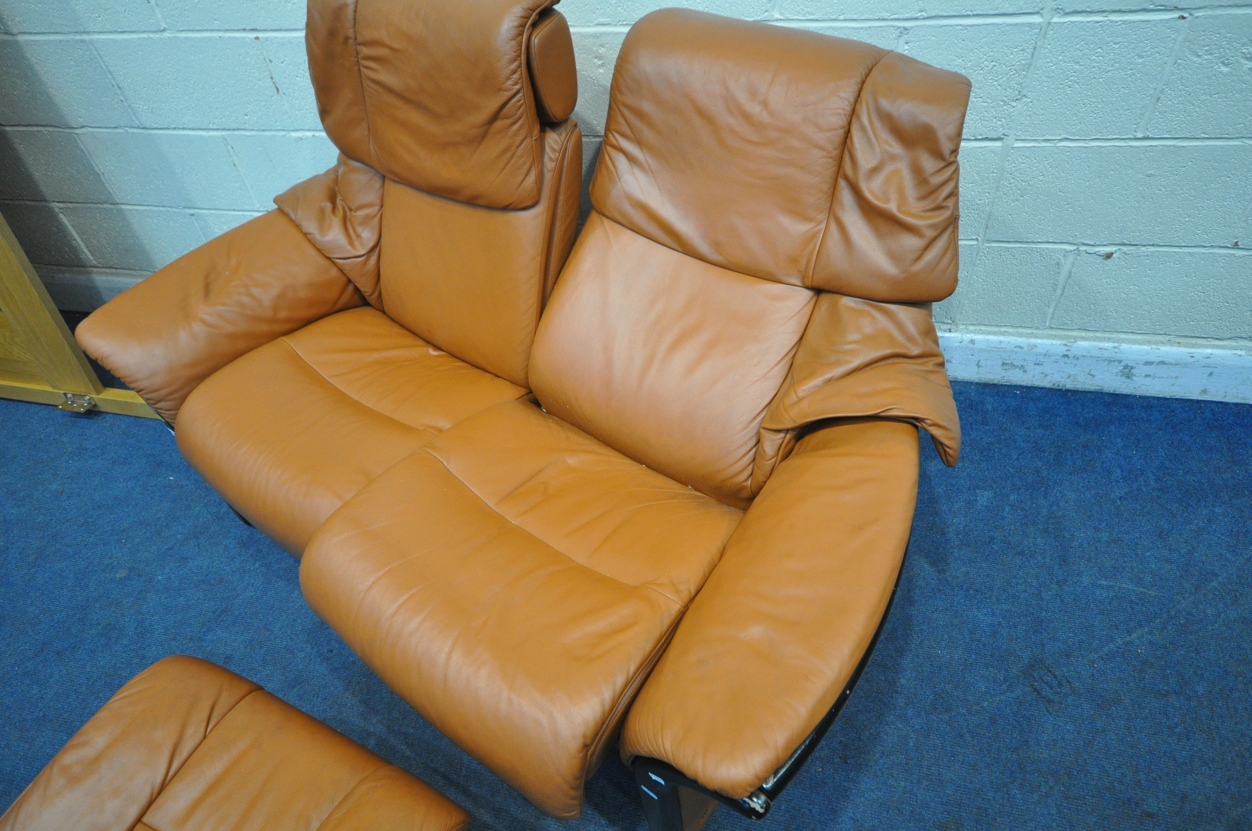 AN EKORNES STRESSLESS TWO SEATER RECLINING SOFA, 154cm x depth 78cm x height 106cm, along with a - Image 3 of 5