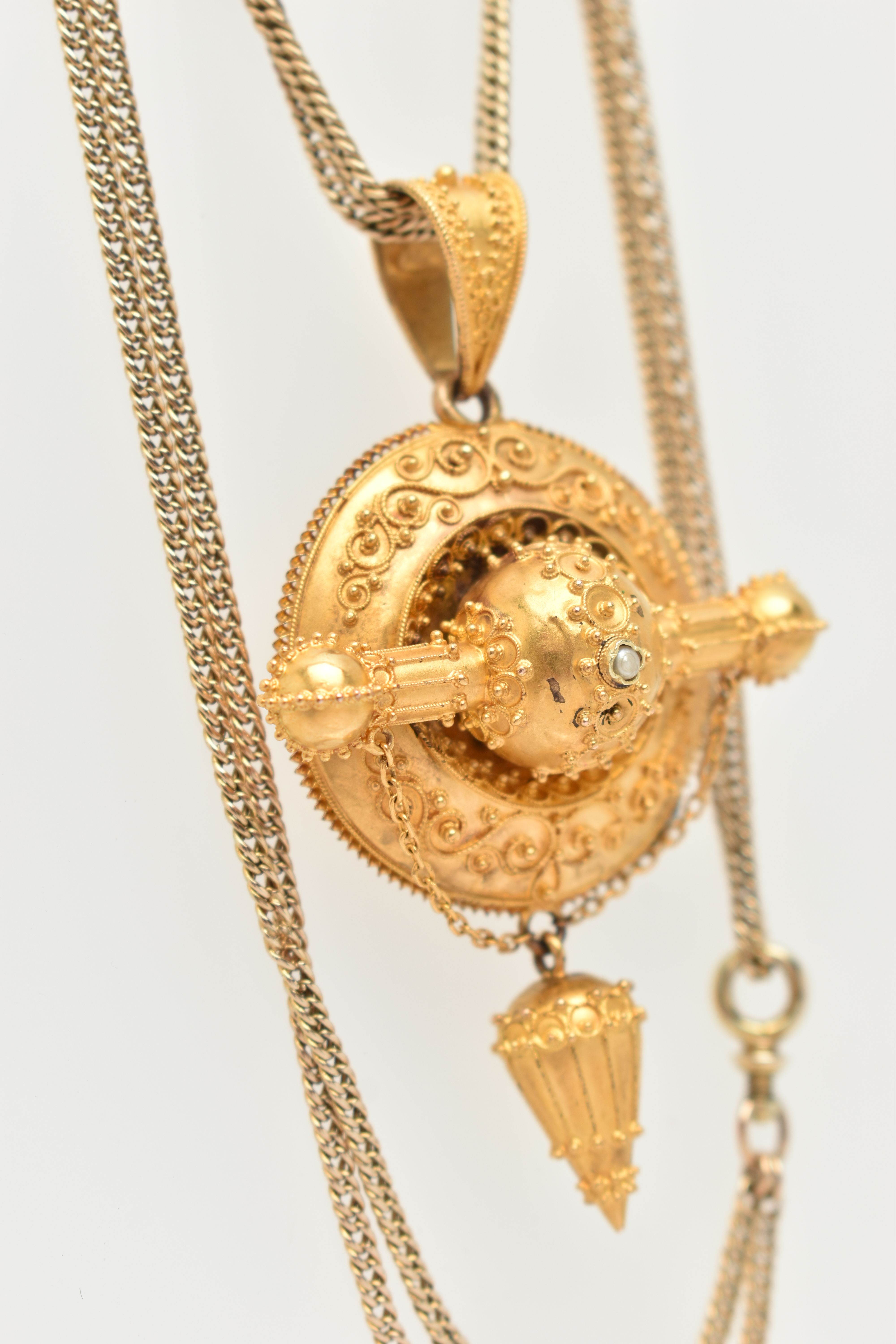 A LATE GEORGIAN/EARLY VICTORIAN PENDANT, of circular outline with cannetille detail, central seed - Image 3 of 6