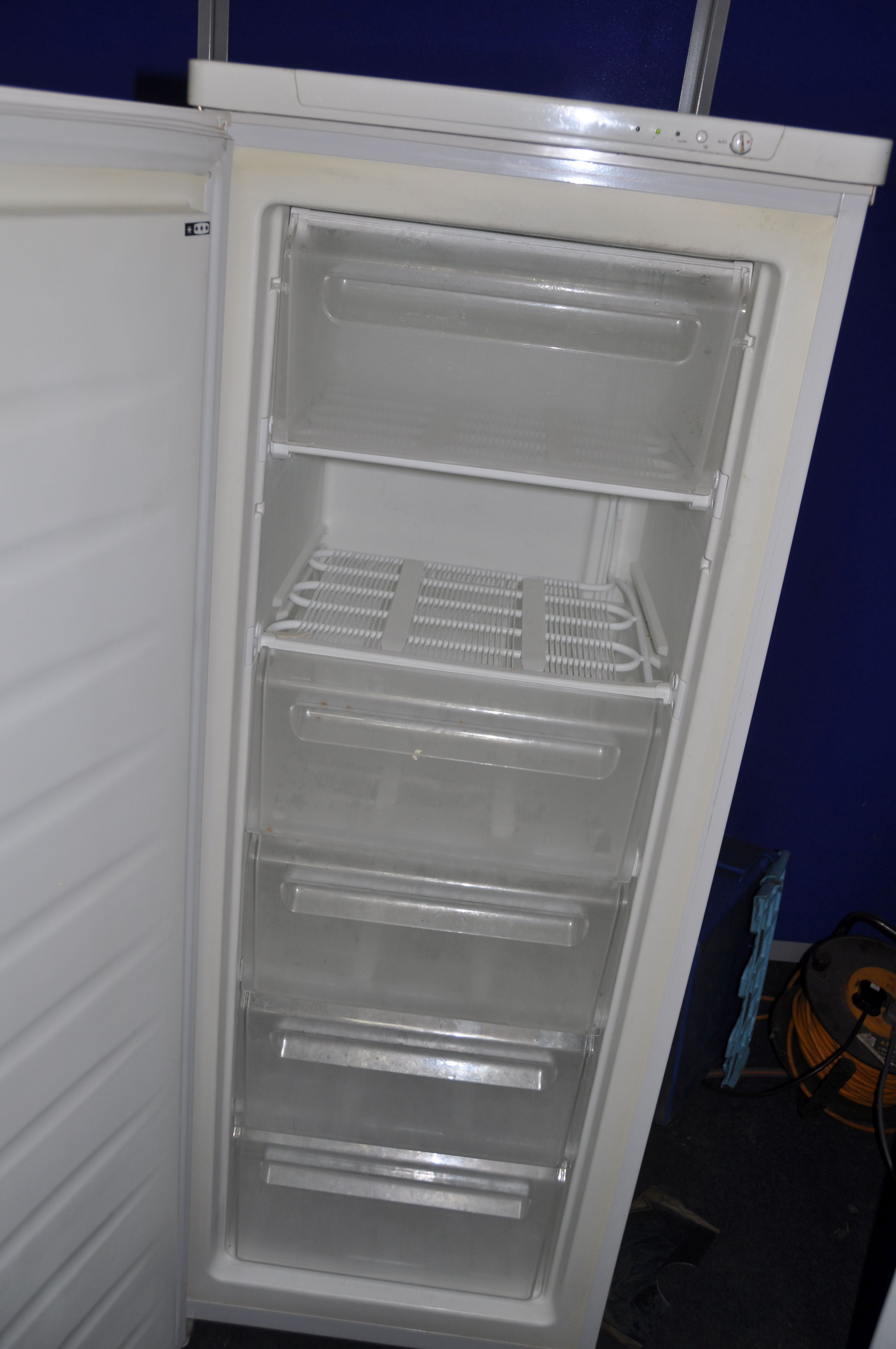 A FRIDGIDAIRE FVE1415 LARDER FREEZER width 55cm depth 60cm height 145cm (PAT pass and working at -18 - Image 2 of 2