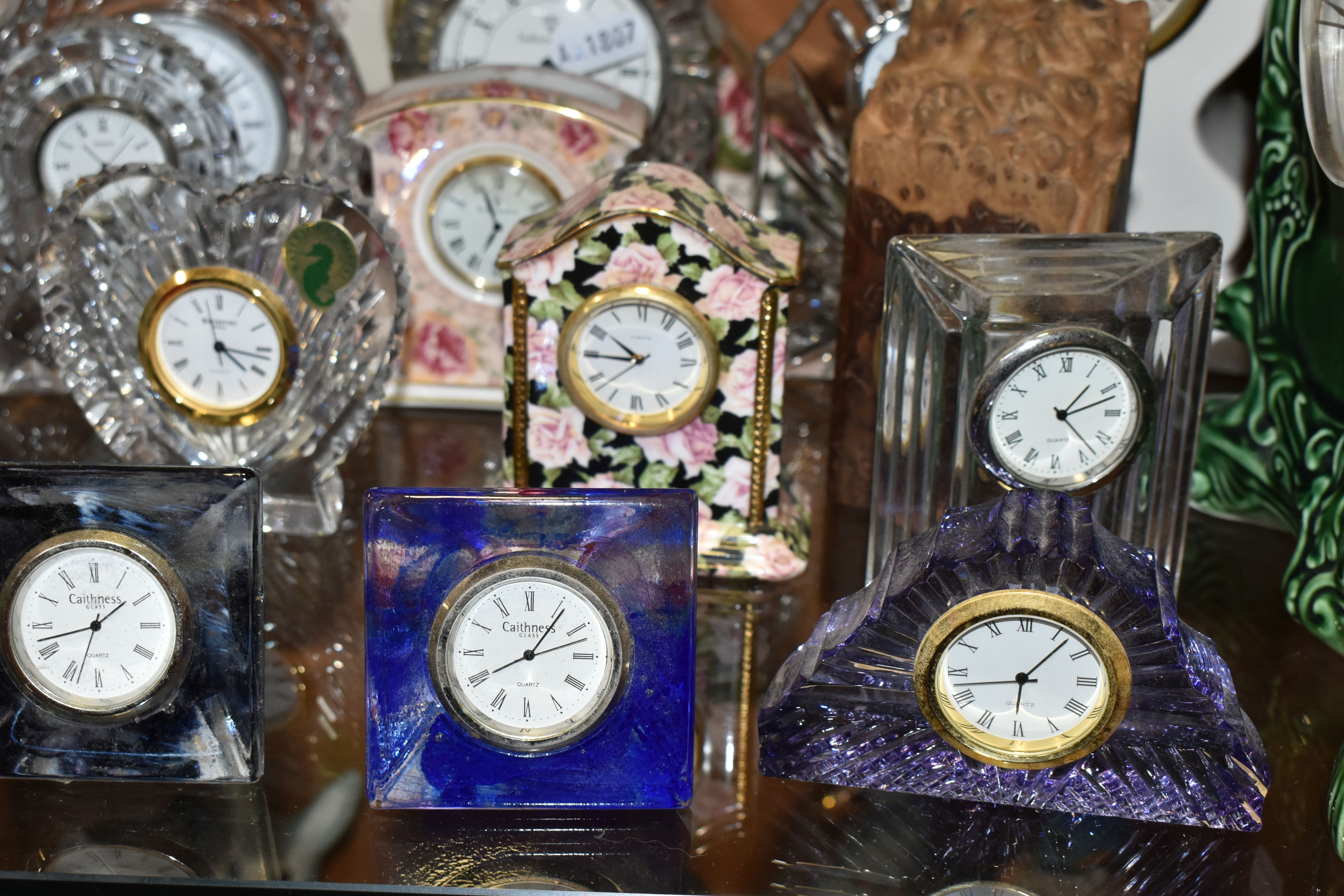 TWENTY EIGHT ROYAL DOULTON, WATERFORD, CAITHNESS AND OTHER GIFTWARE QUARTZ CLOCKS, including Royal - Image 3 of 8