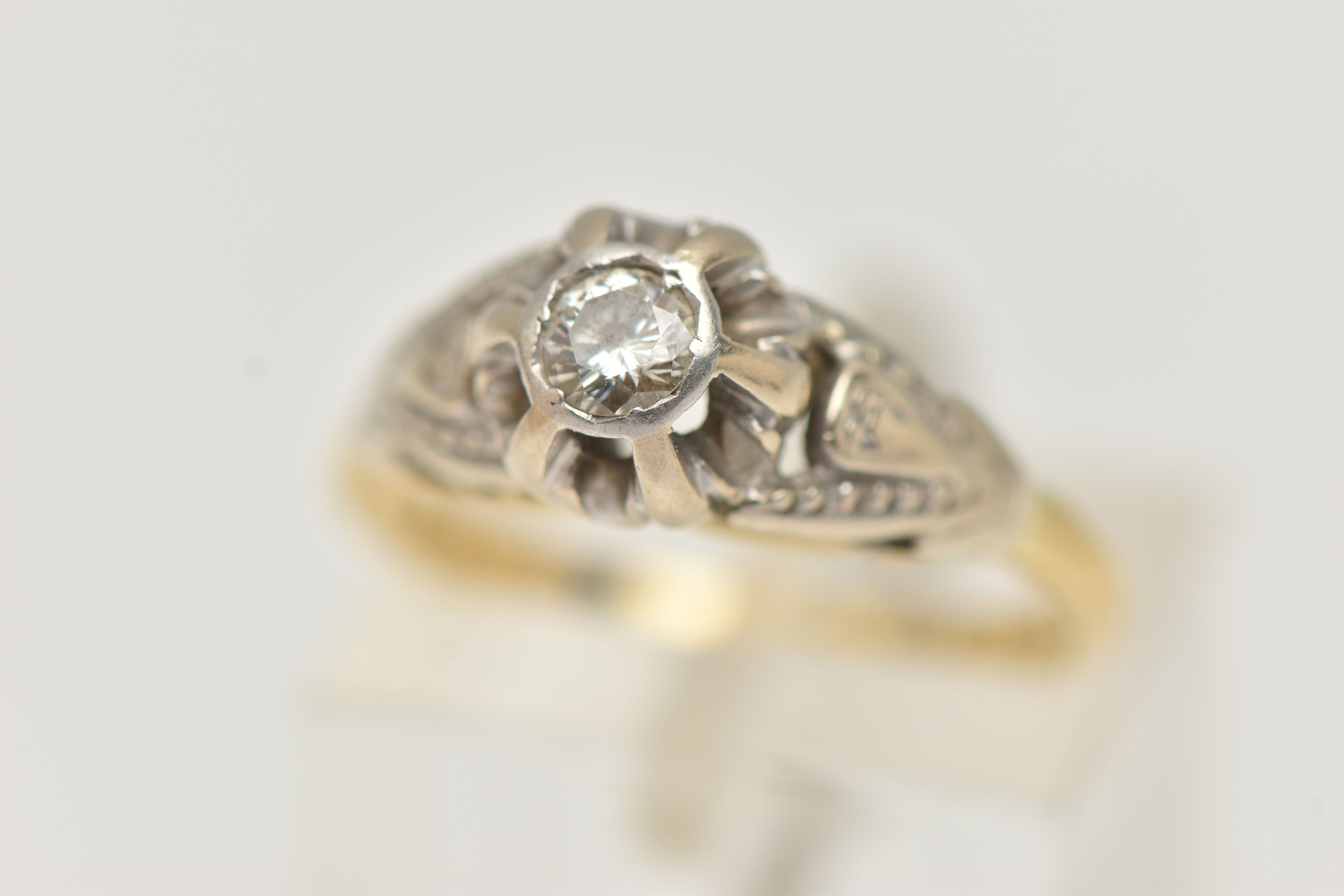 A SINGLE STONE DIAMOND RING, a round brilliant cut diamond, approximate total diamond weight 0.25ct,