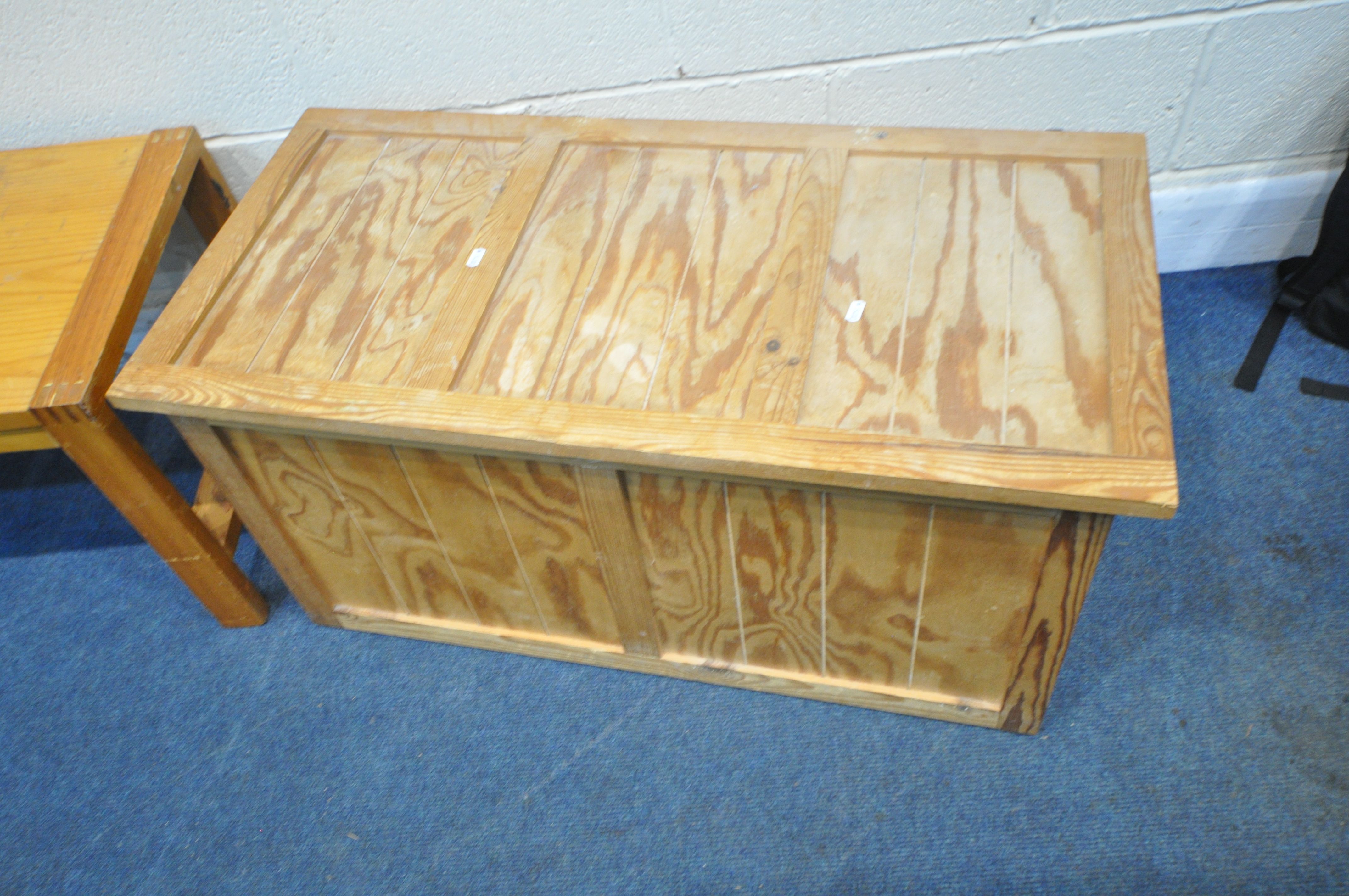 A PINE RECTANGULAR COFFEE TABLE, length 143cm x depth 45cm x height 44cm, along with two pine - Image 5 of 5