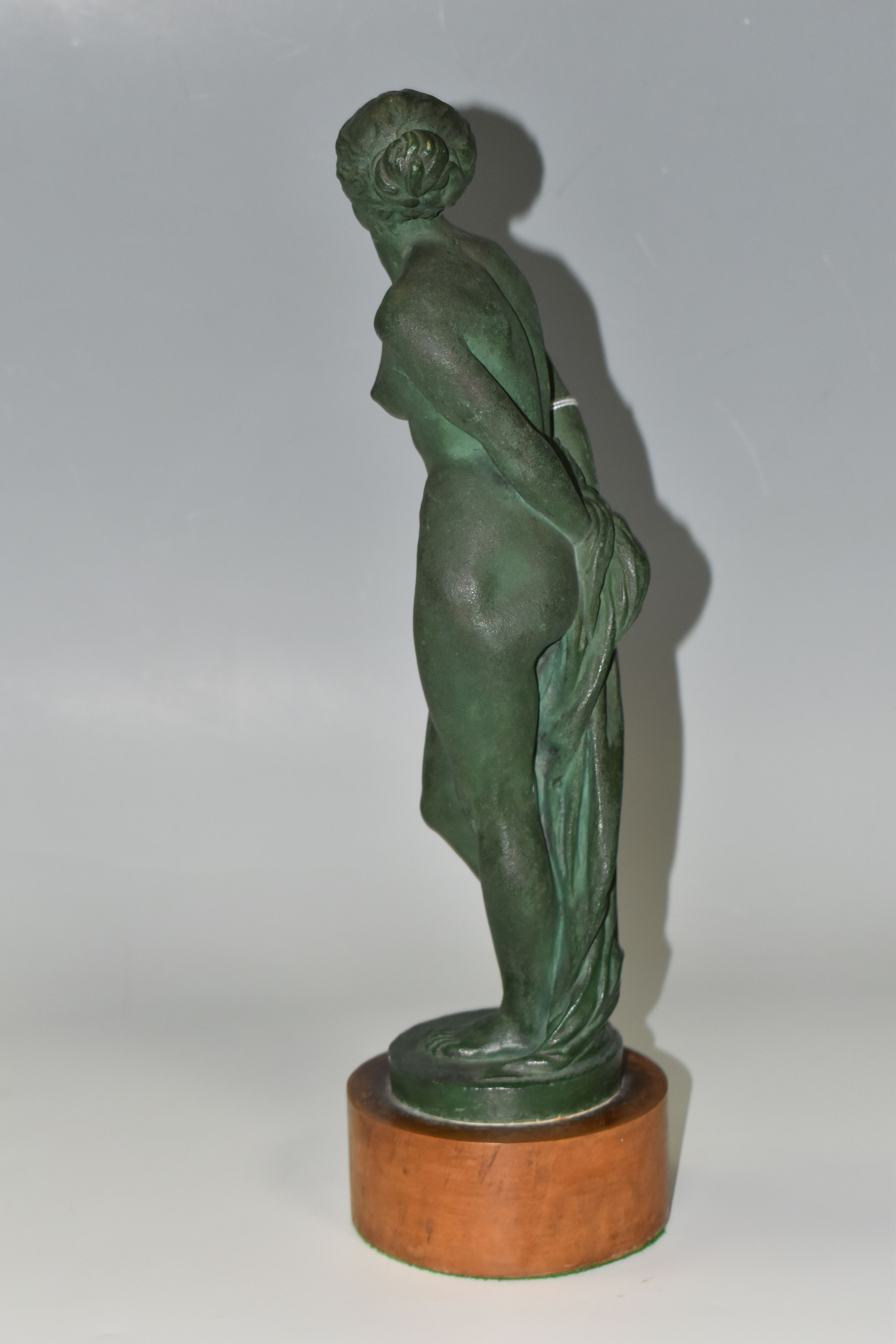 A GREEN PATINATED PLASTER SCULPTURE OF A FEMALE NUDE, by Stanley Mace Foster, signed and dated - Image 4 of 7