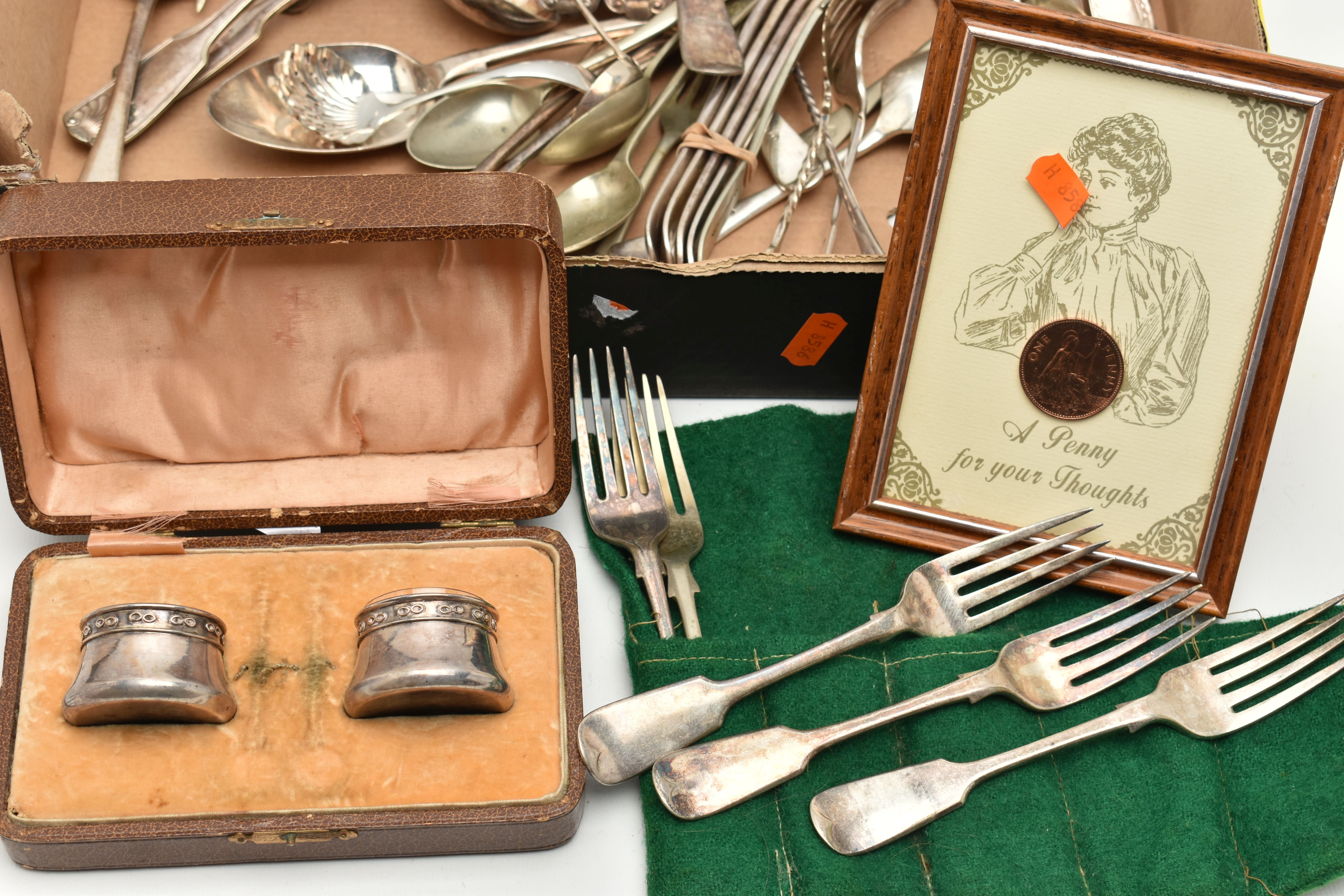A BOX OF ASSORTED ITEMS, to include various pieces of EPNS cutlery, a boxed pair of white metal - Image 2 of 3