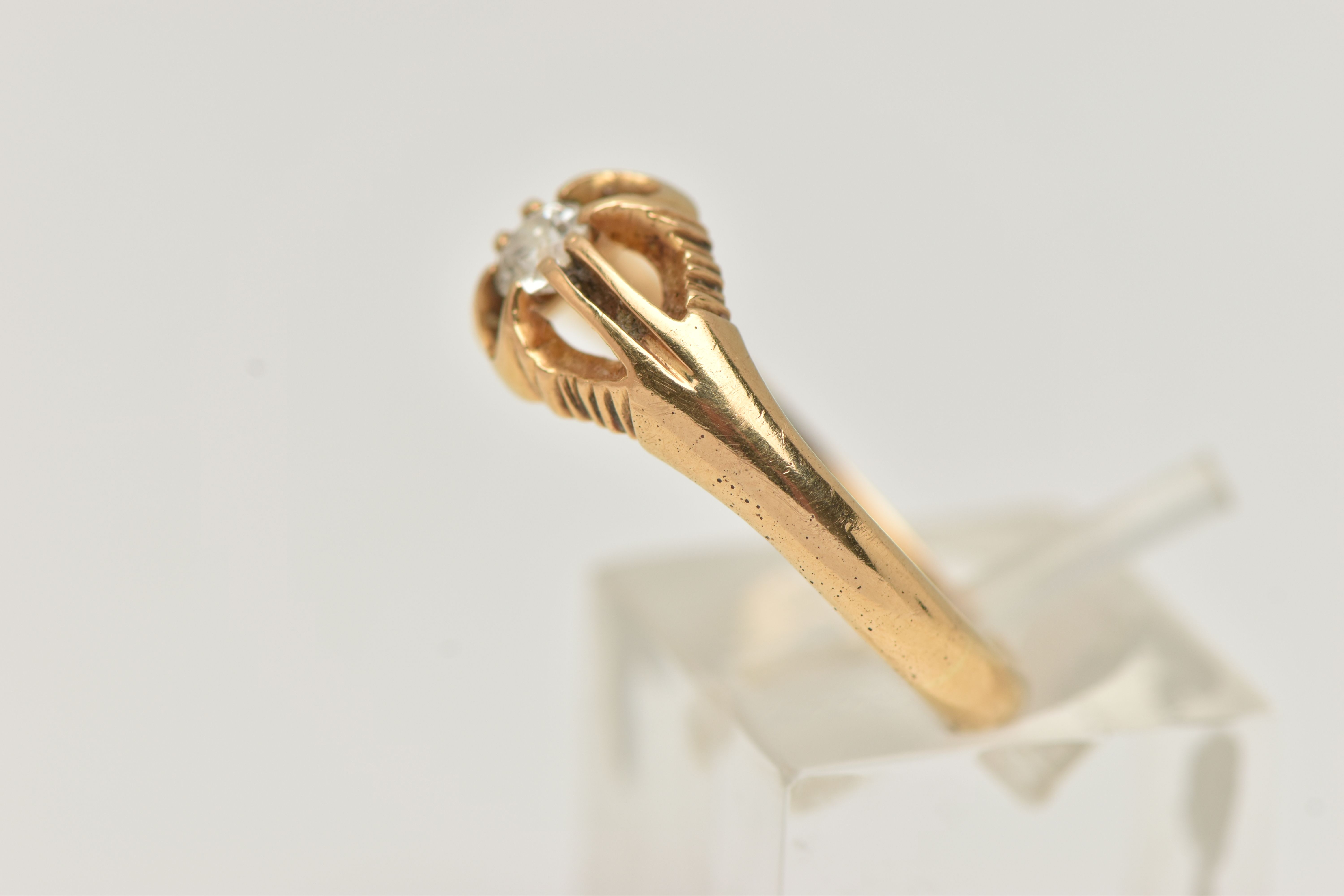 AN 18CT GOLD SINGLE STONE DIAMOND RING, an old cut diamond, approximate total weight 0.20ct, prong - Image 2 of 4