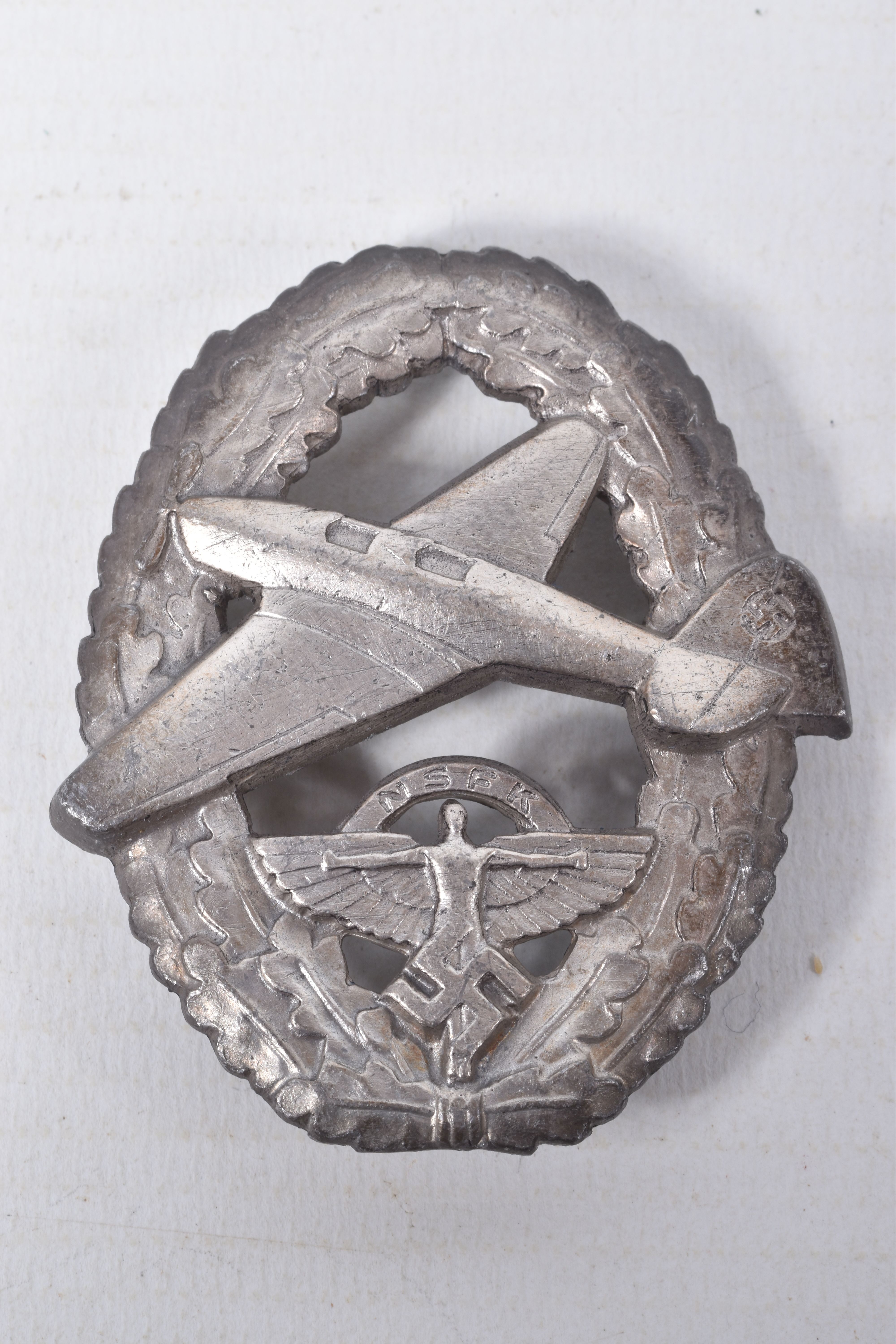 A GERMAN NSFK MOTOR PILOTS BADGE, this example is hollow backed and retains its original pin that - Image 2 of 4