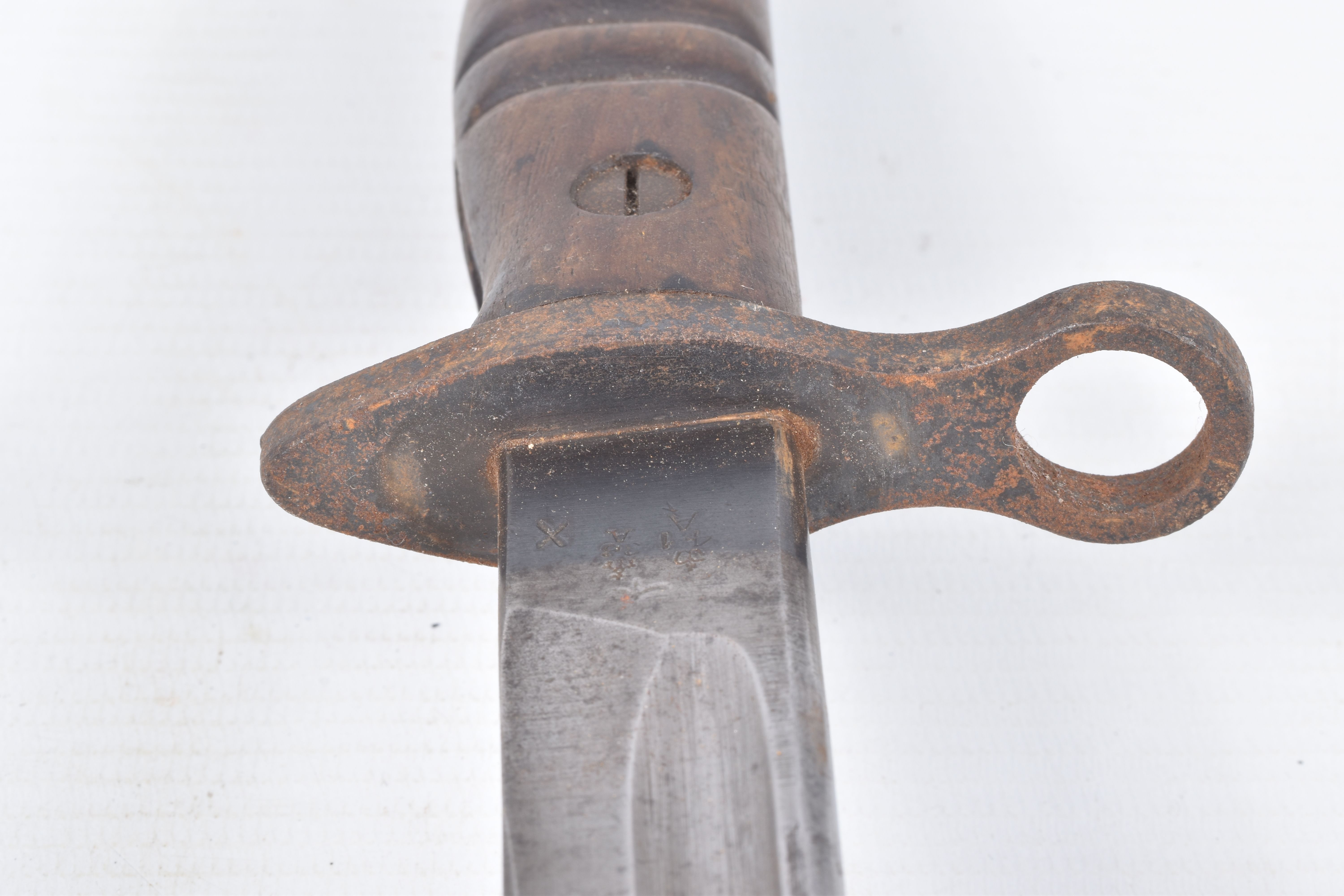 THREE BAYONETS AND A KUKRI STYLE KNIFE, these include a French Graf Bayonet, a 1907 Pattern - Image 66 of 92