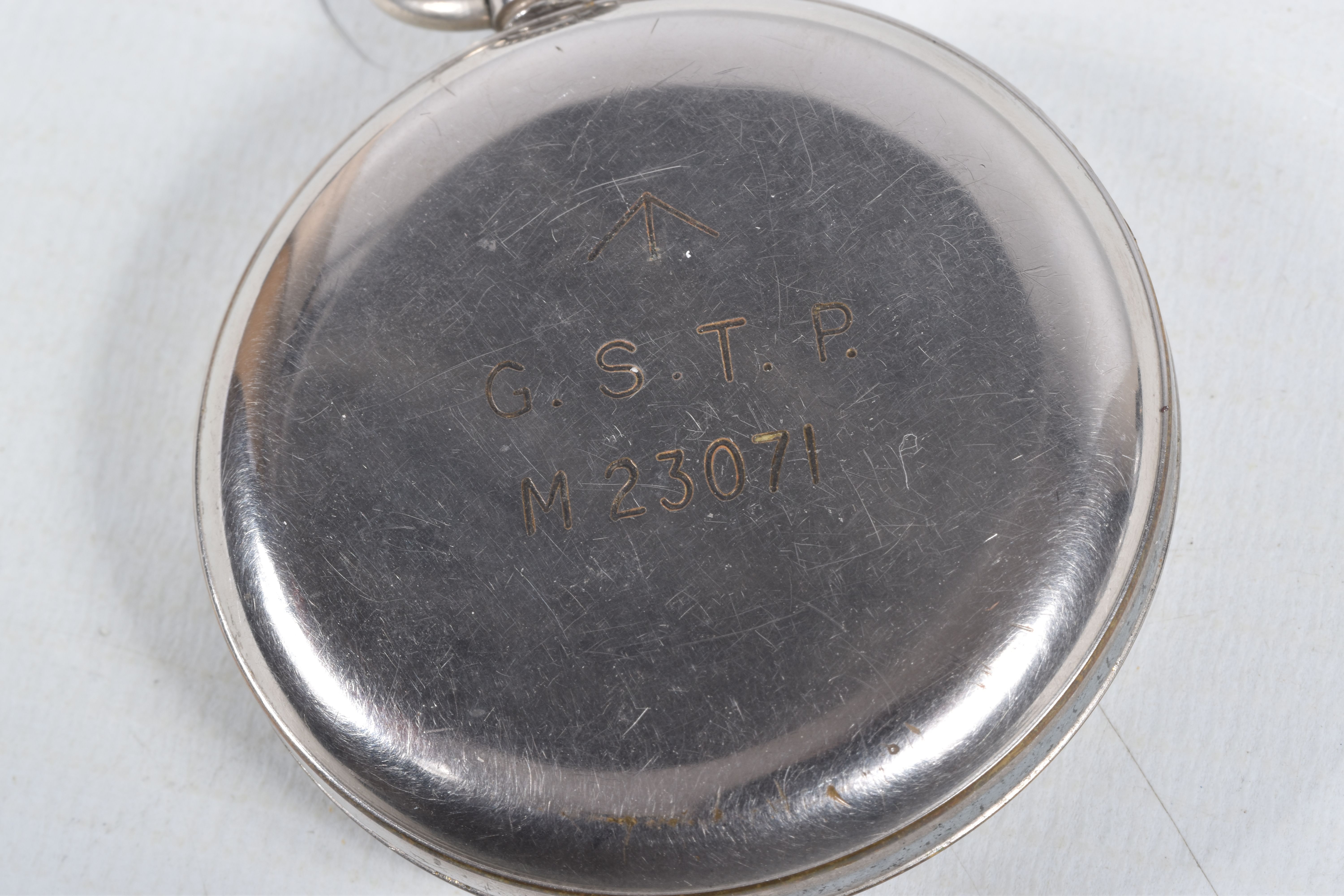 A MILITARY 'MOERIS' OPEN FACE POCKET WATCH, manual wind, round black dial signed 'Moeris', Arabic - Image 4 of 6