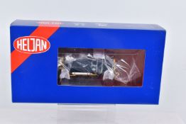 A BOXED OO GAUGE HELJAN MODEL RAILWAY SHUNTER LOCOMOTIVE Class 07 no. 07005 in BR Blue with Wasp