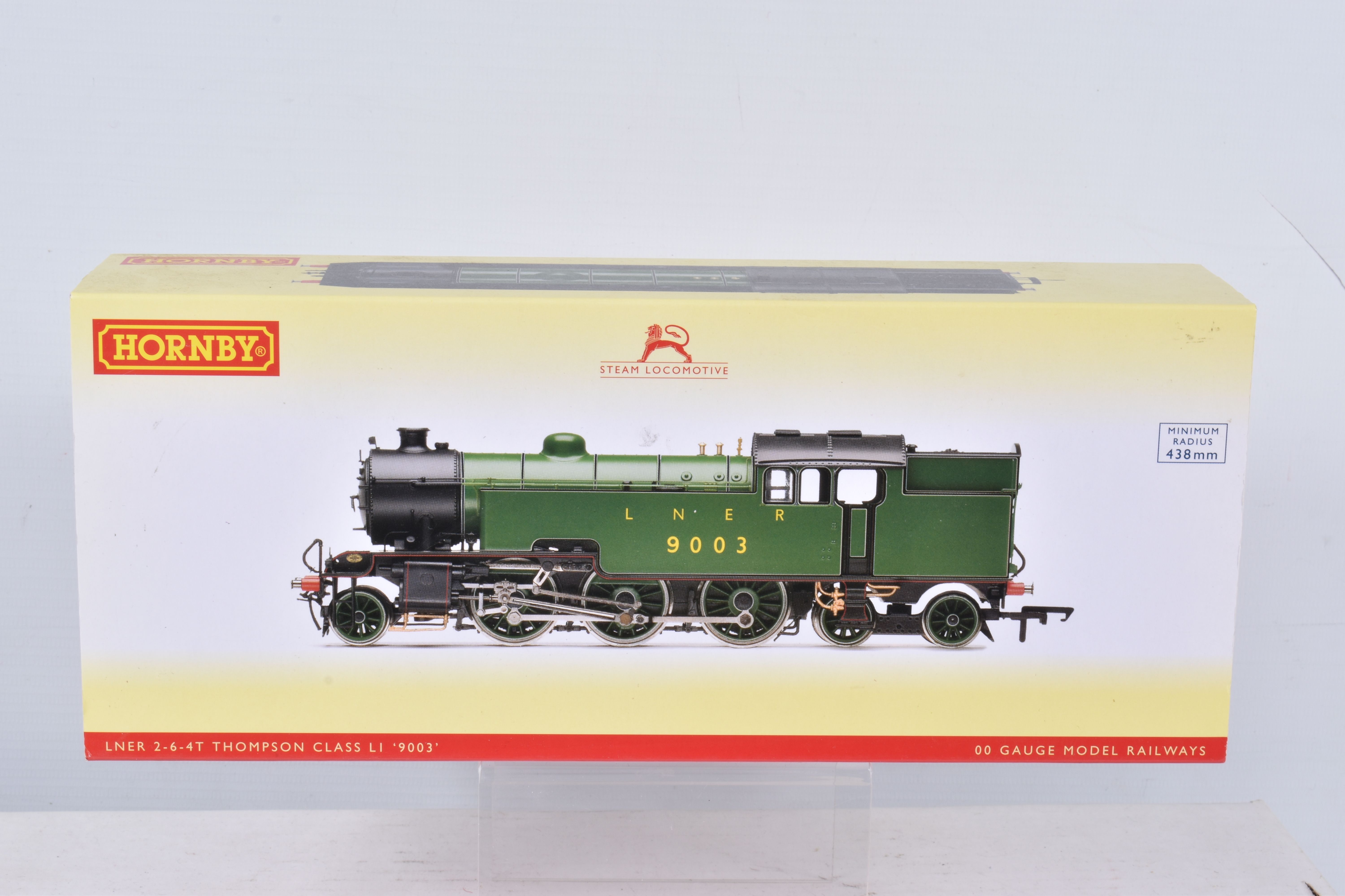 A BOXED OO GAUGE HORNBY MODEL RAILWAY STEAM LOCOMOTIVE Class L1 2-6-4 no. 9003 in LNER Apple