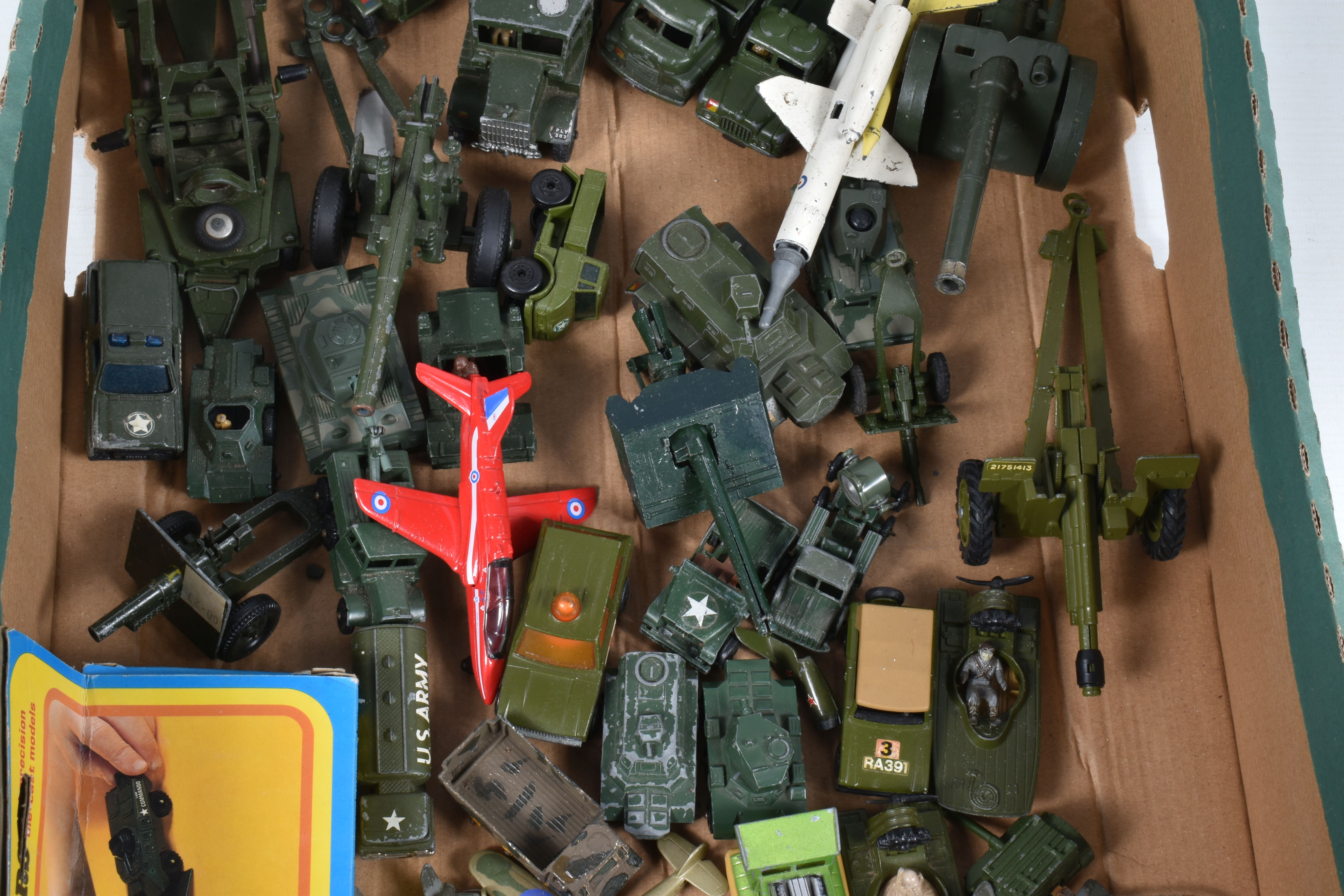 THREE BOXES OF MODEL VEHICLES, FIGURES AND AIRCRAFTS, some boxed and some loose, items include a - Image 15 of 16