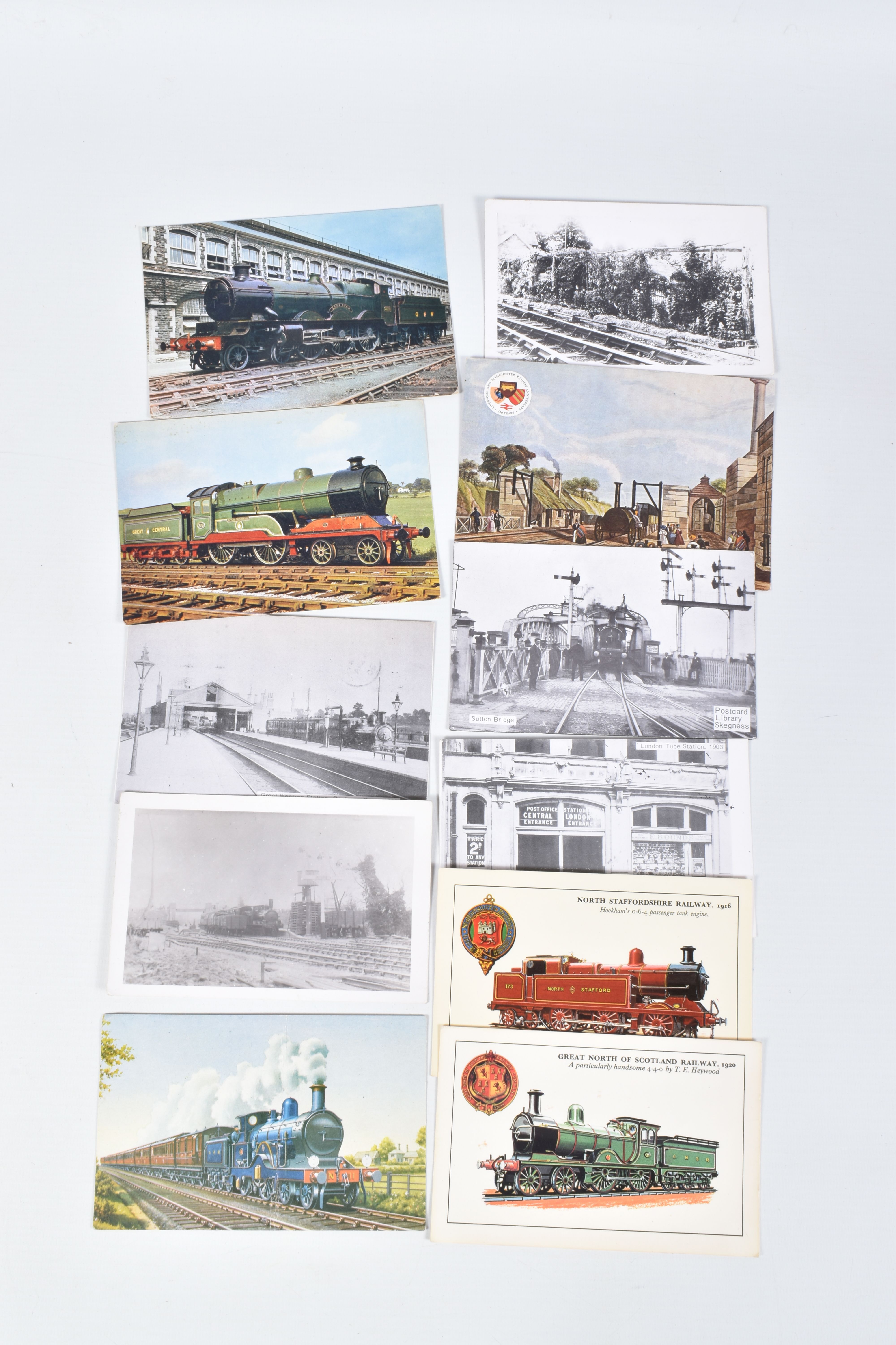 A LARGE COLLECTION OF POSTCARDS, APPROXIMATLEY 500, to includes postcards relating to trains, also - Image 4 of 10