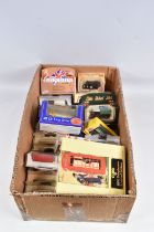 A BOX CONTAINING A COLLECTION OF BOXED AND UNBOXED DIECAST MODEL VEHICLES, to include a selection of