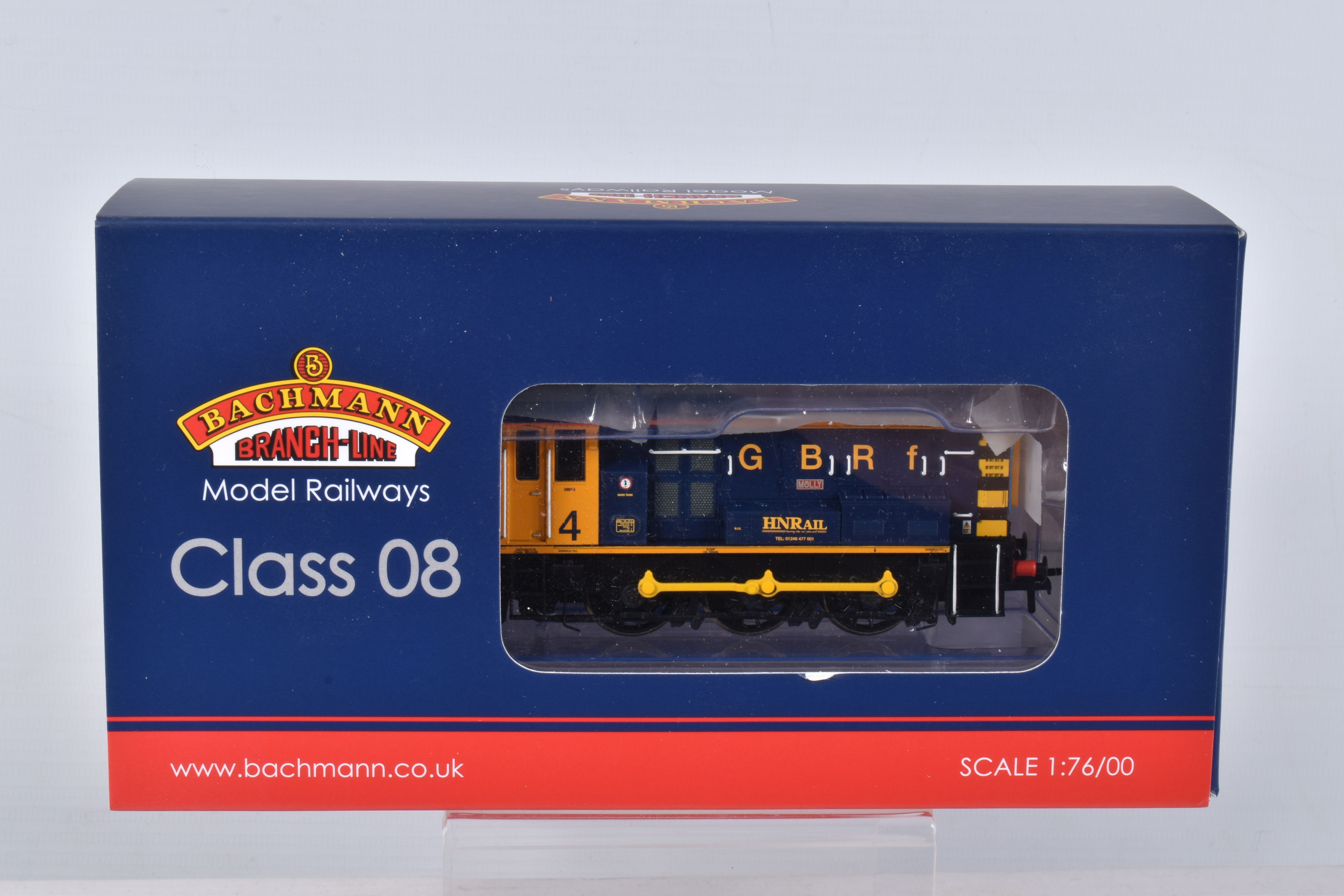 A BOXED OO GAUGE BACHMANN BRANCHLINE MODEL RAILWAY LOCOMOTIVE Class 08 no. 08818 no. 4 'Molly'