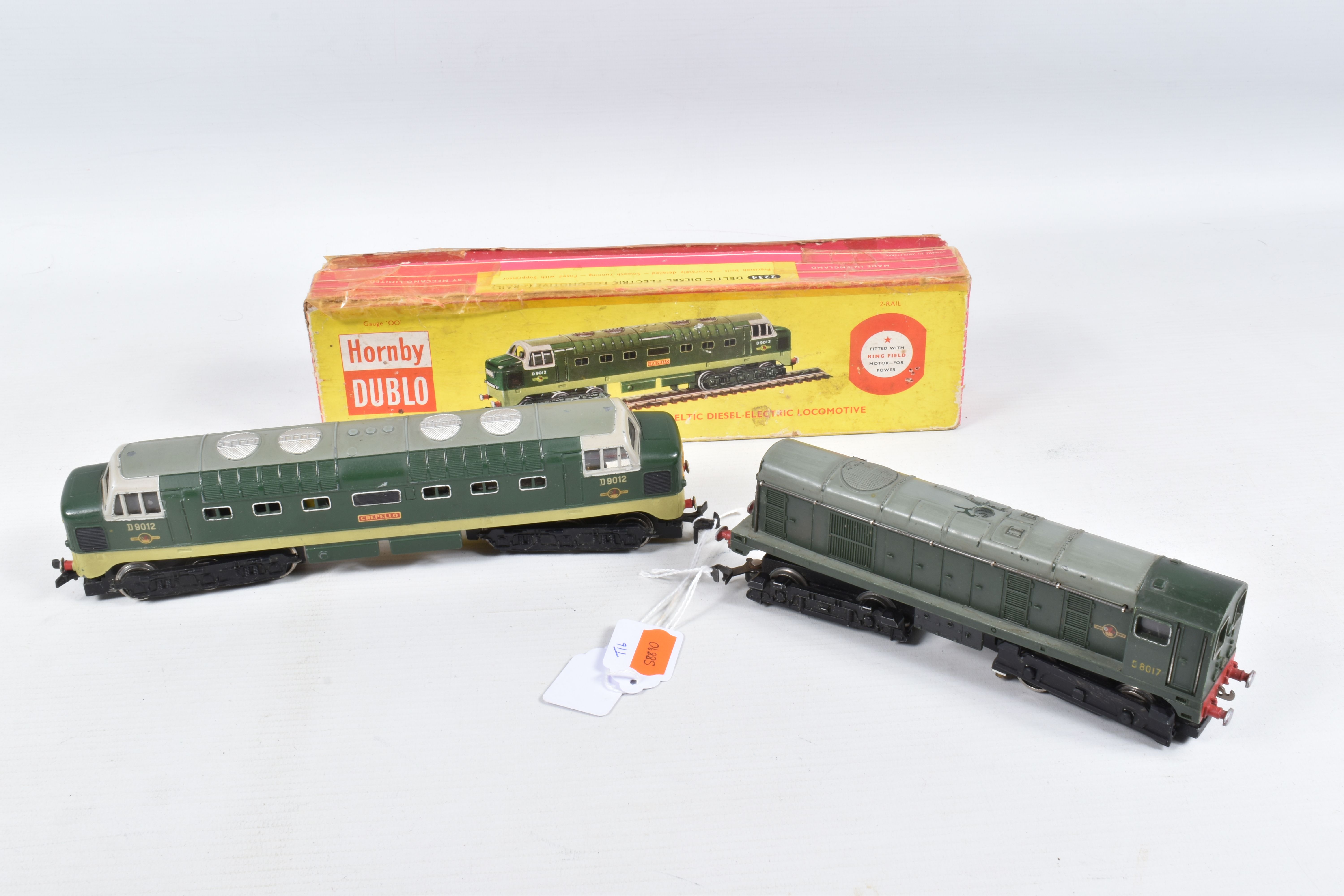 A BOXED HORNBY DUBLO CLASS 55 DELTIC LOCOMOTIVE, 'Crepello' No.D9012, (2234), with an unboxed Hornby