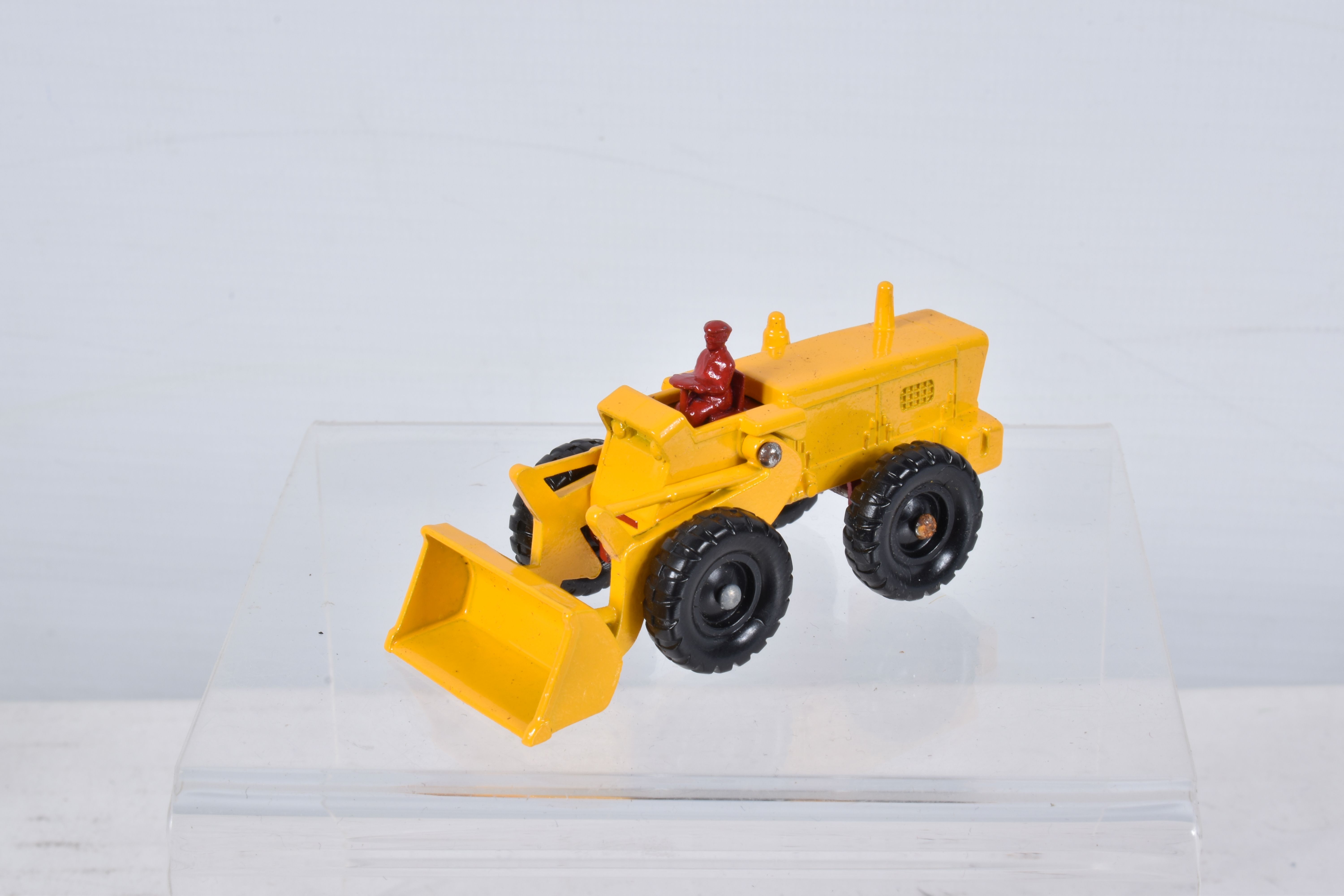 FOUR BOXED MATCHBOX SERIES DIECAST CONSTRUCTION VEHICLES, Caterpillar Bulldozer, No.18, green - Image 17 of 25