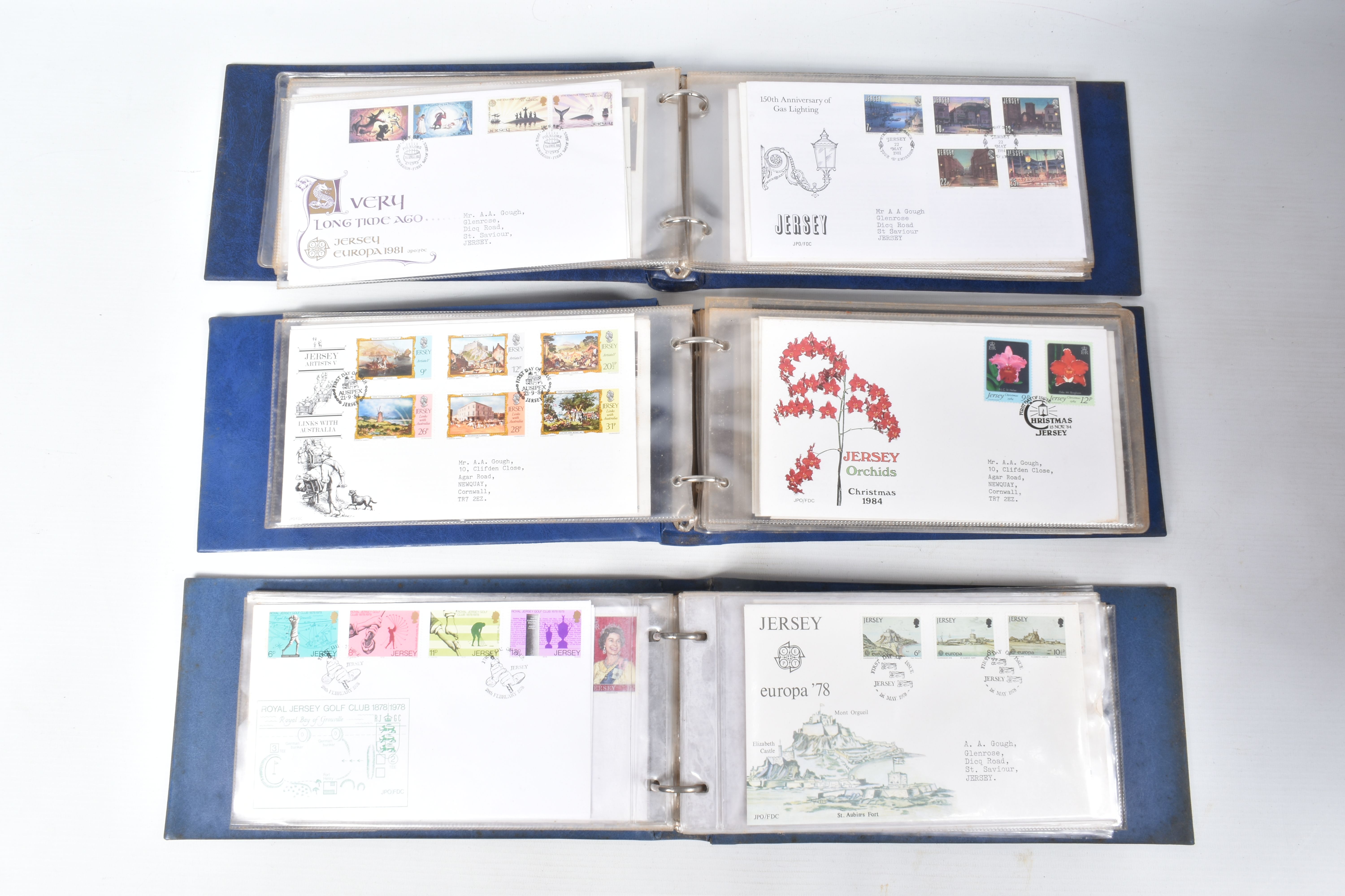 TWO BOXES WITH COLLECTION OF STAMPS TO INCLUDE A COUPLE OF HISTORY OF WWII COVERS. We also note a - Image 17 of 27