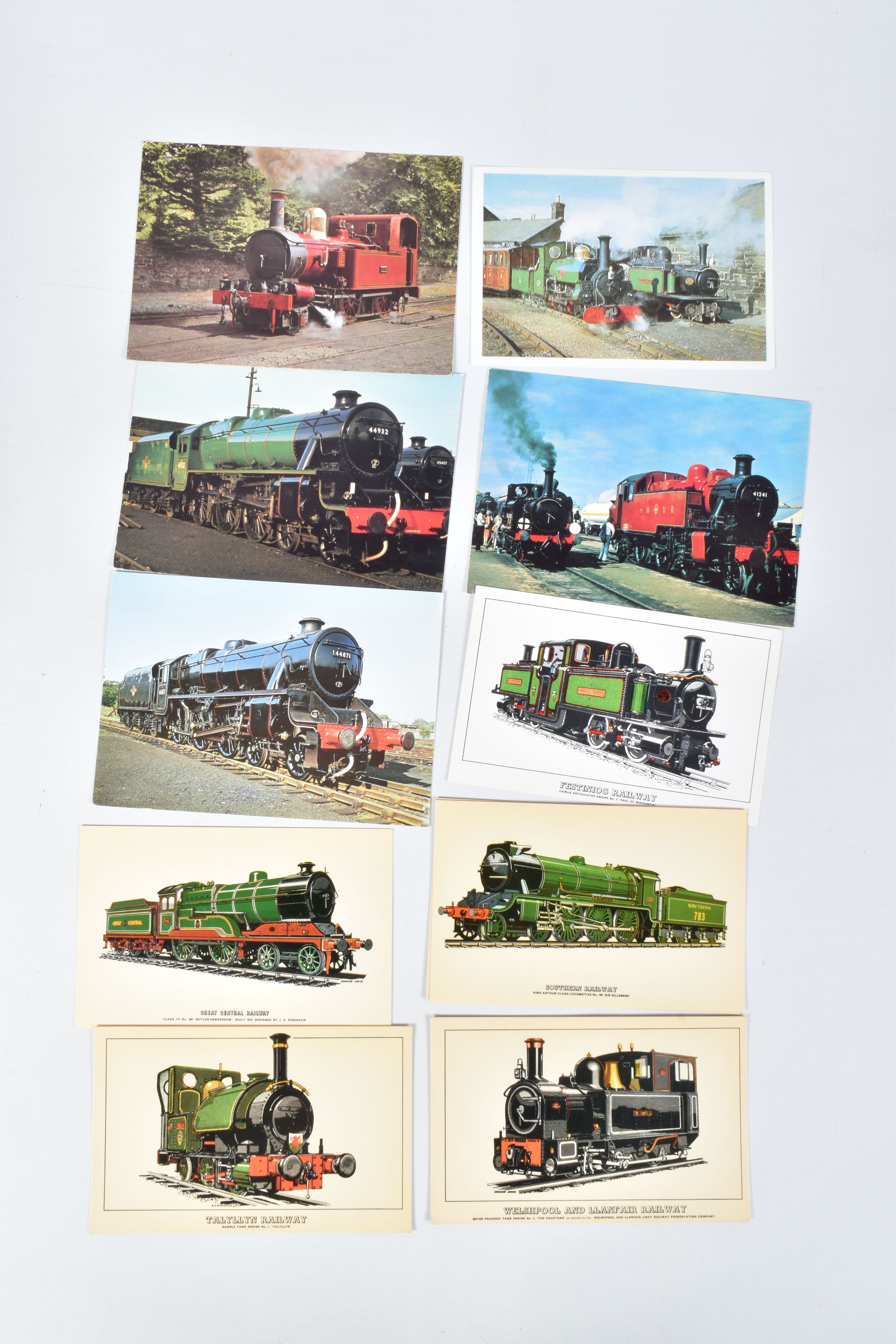 A LARGE COLLECTION OF POSTCARDS, APPROXIMATLEY 500, to includes postcards relating to trains, also - Image 6 of 10