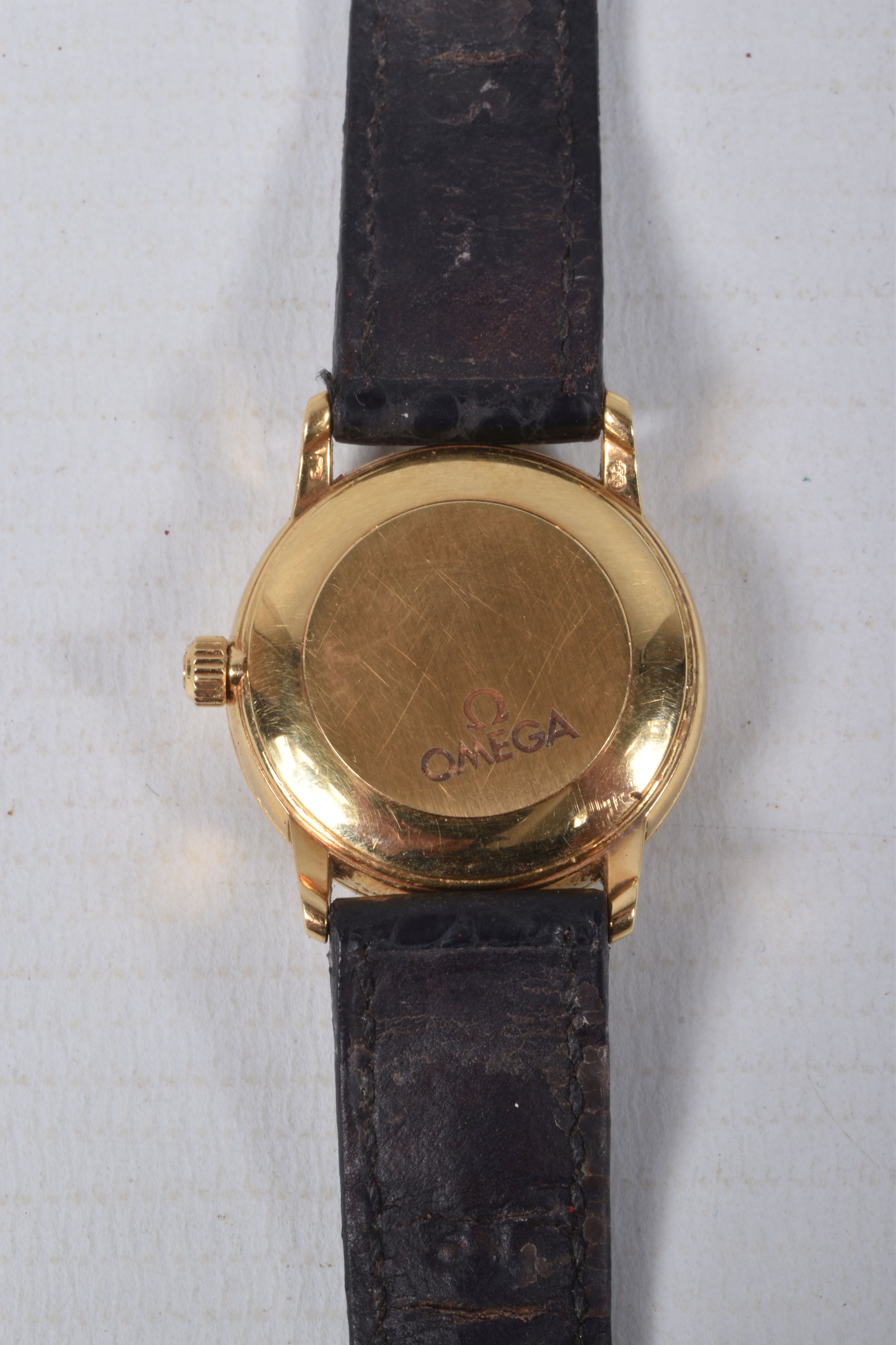 A LADIES 'OMEGA' WRISTWATCH, automatic movement, round mother of pearl dial signed 'Omega - Image 6 of 7