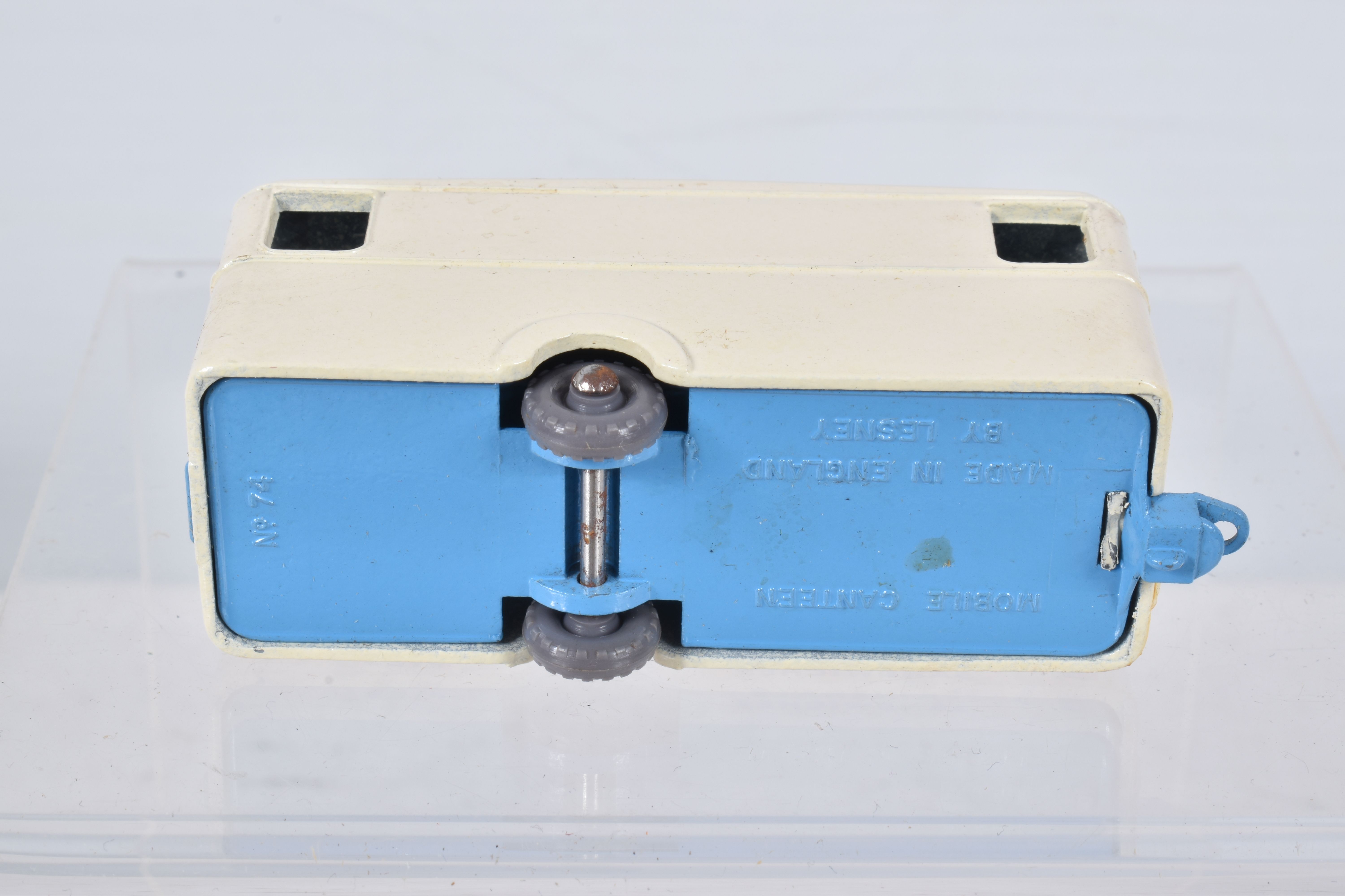 A BOXED MOKO LESNEY MATCHBOX SERIES MOBILE CANTEEN,No.74, white/cream body, light blue base and - Image 6 of 6