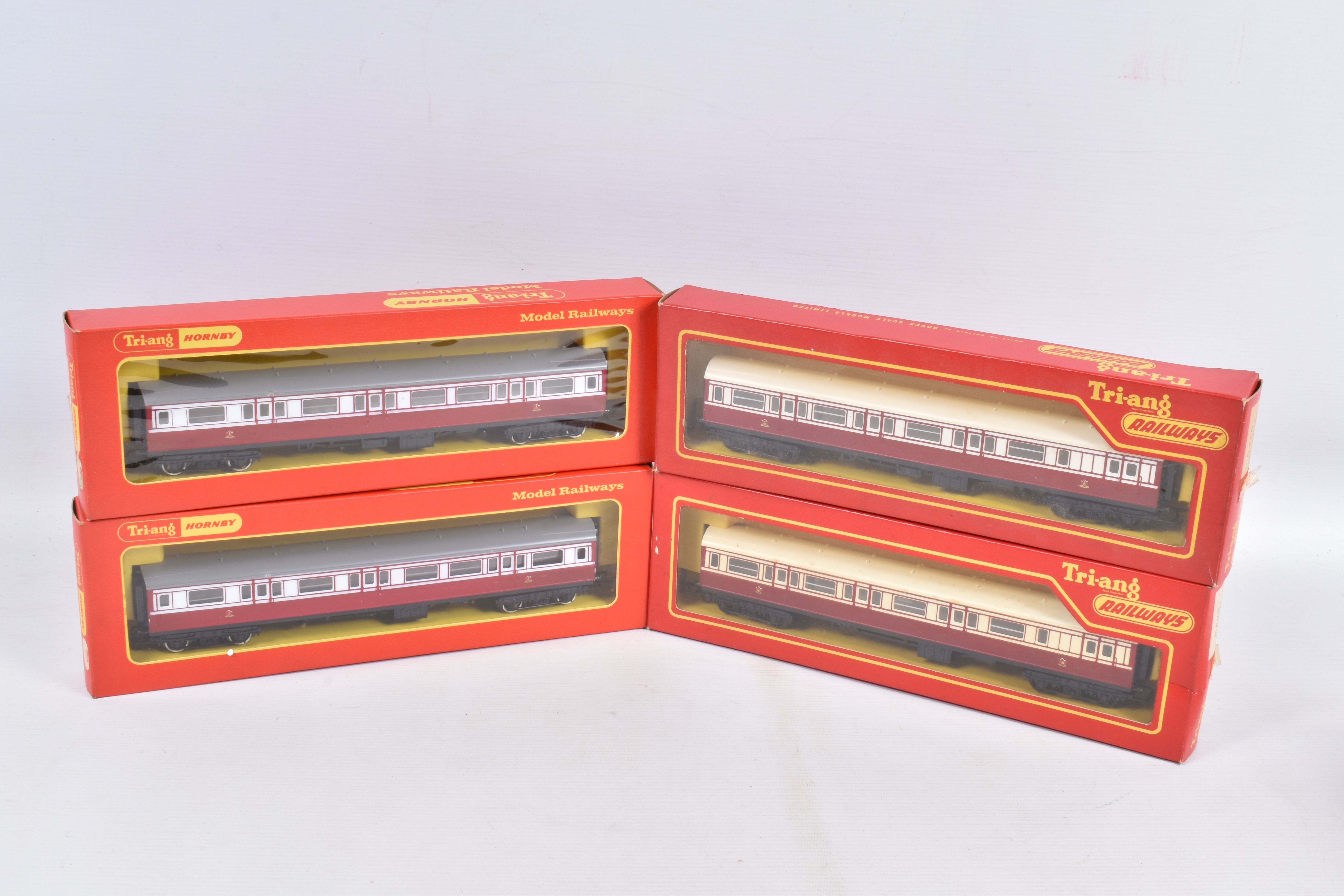 A QUANTITY OF BOXED AND UNBOXED OO GAUGE ROLLING STOCK, to include boxed Tri-ang Hornby Caledonian - Image 2 of 9