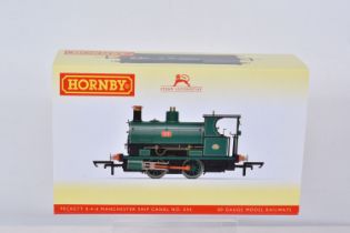 A BOXED OO GAUGE HORNBY MODEL RAILWAY LOCOMOTIVE, Class W4 Peckett 0-4-0ST, no. 11 in Machester Ship