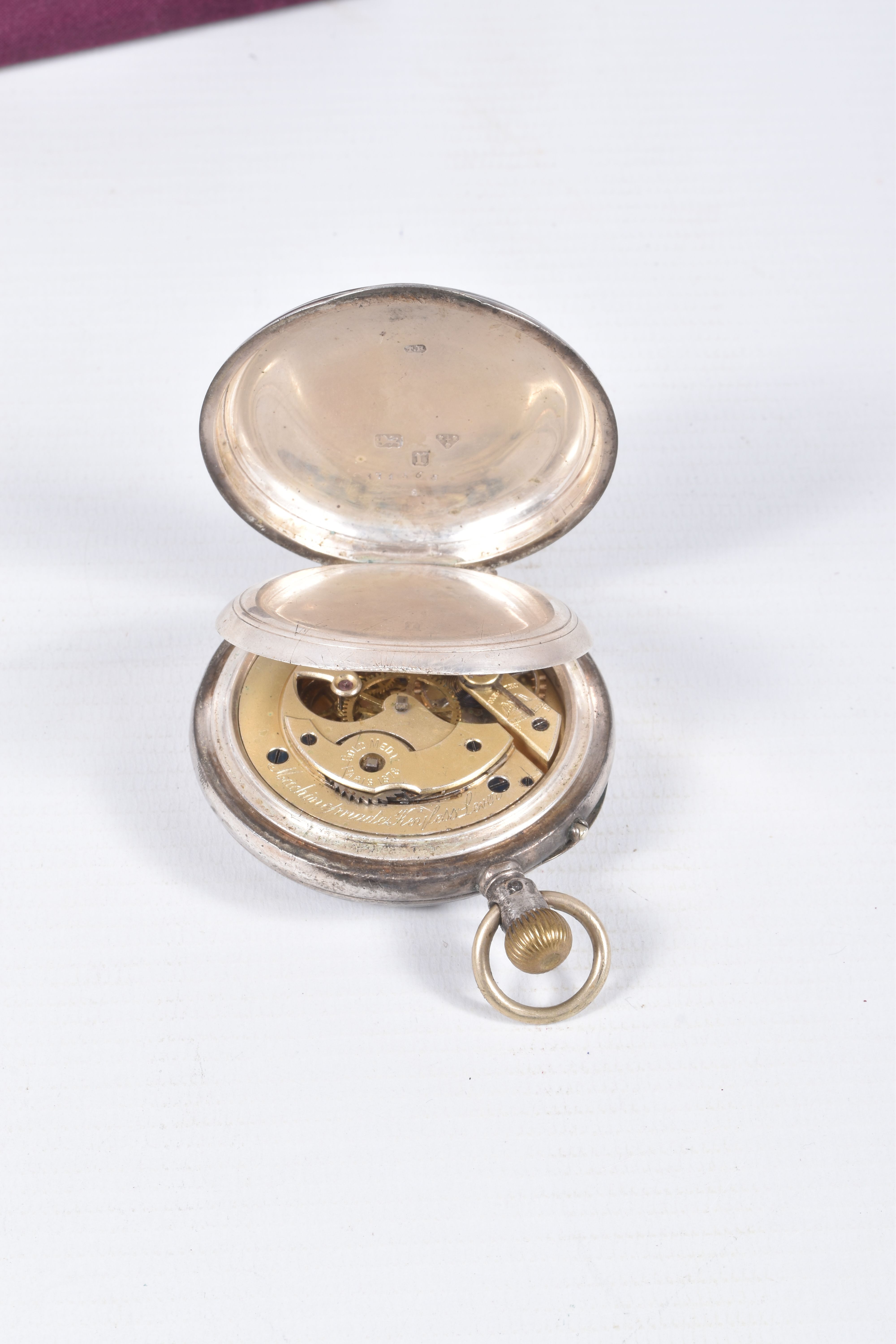 A LATE VICTORIAN SILVER OPEN FACE POCKET WATCH, AF manual wind, round white dial signed 'Tempus - Image 5 of 6