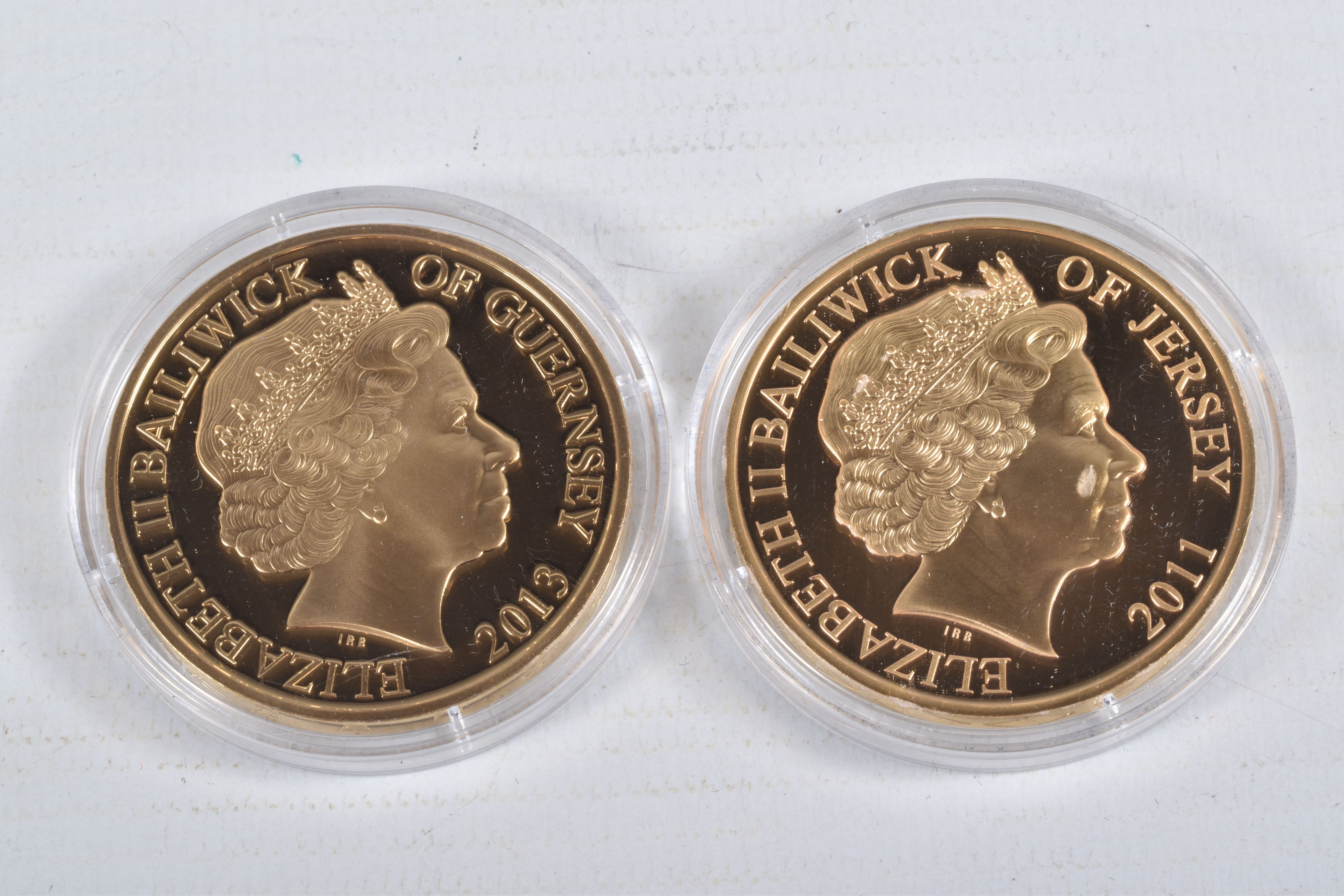 A PACKET CONTAINING SIX QUEEN ELIZABETH II 2011-13 GOLD LAYERED AND PICTORIAL COINS, Jersey, - Image 5 of 7