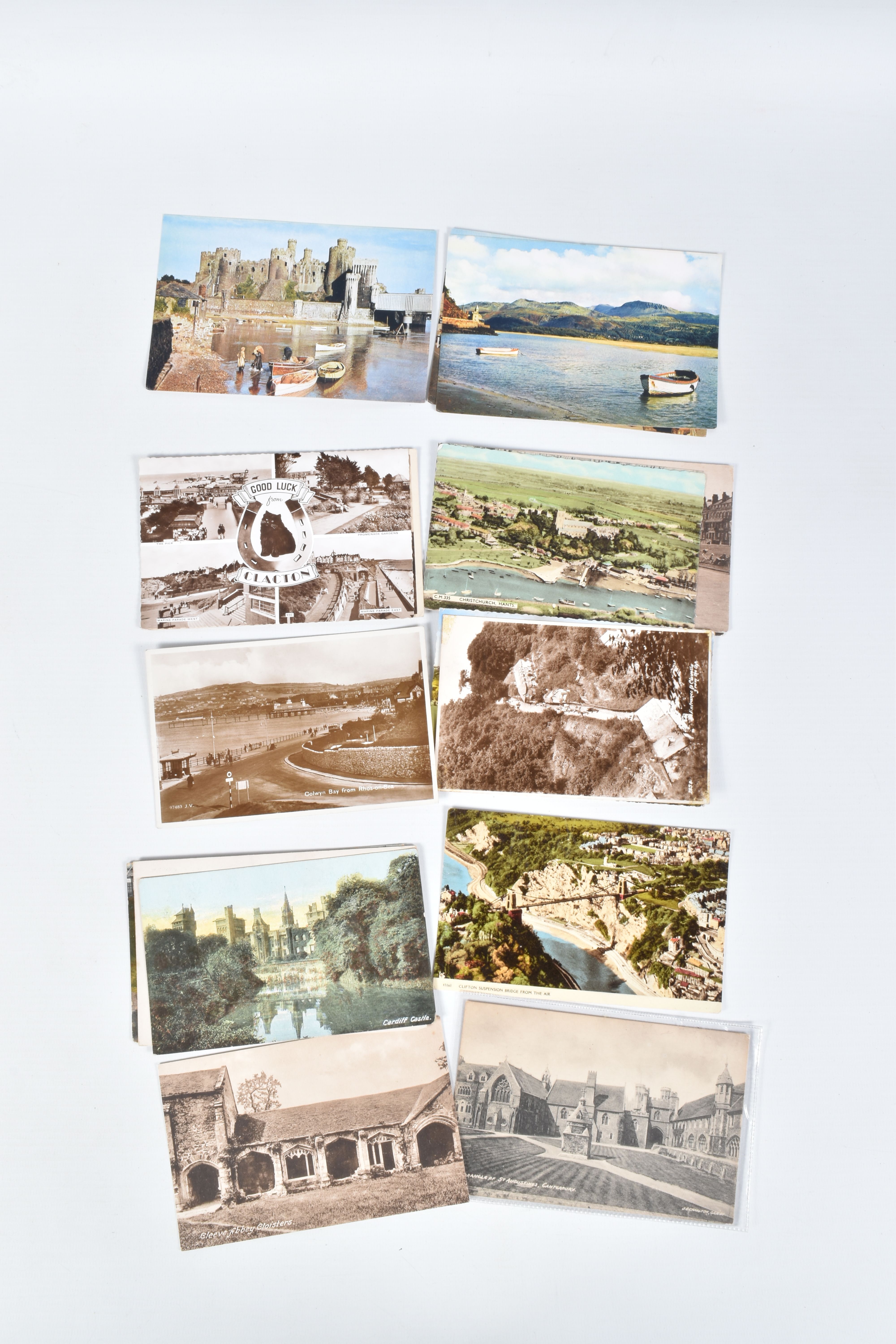 A LARGE COLLECTION OF POSTCARDS, APPROXIMATELY 850, to include Caernarvon Castle, Cliftonville, - Image 5 of 10