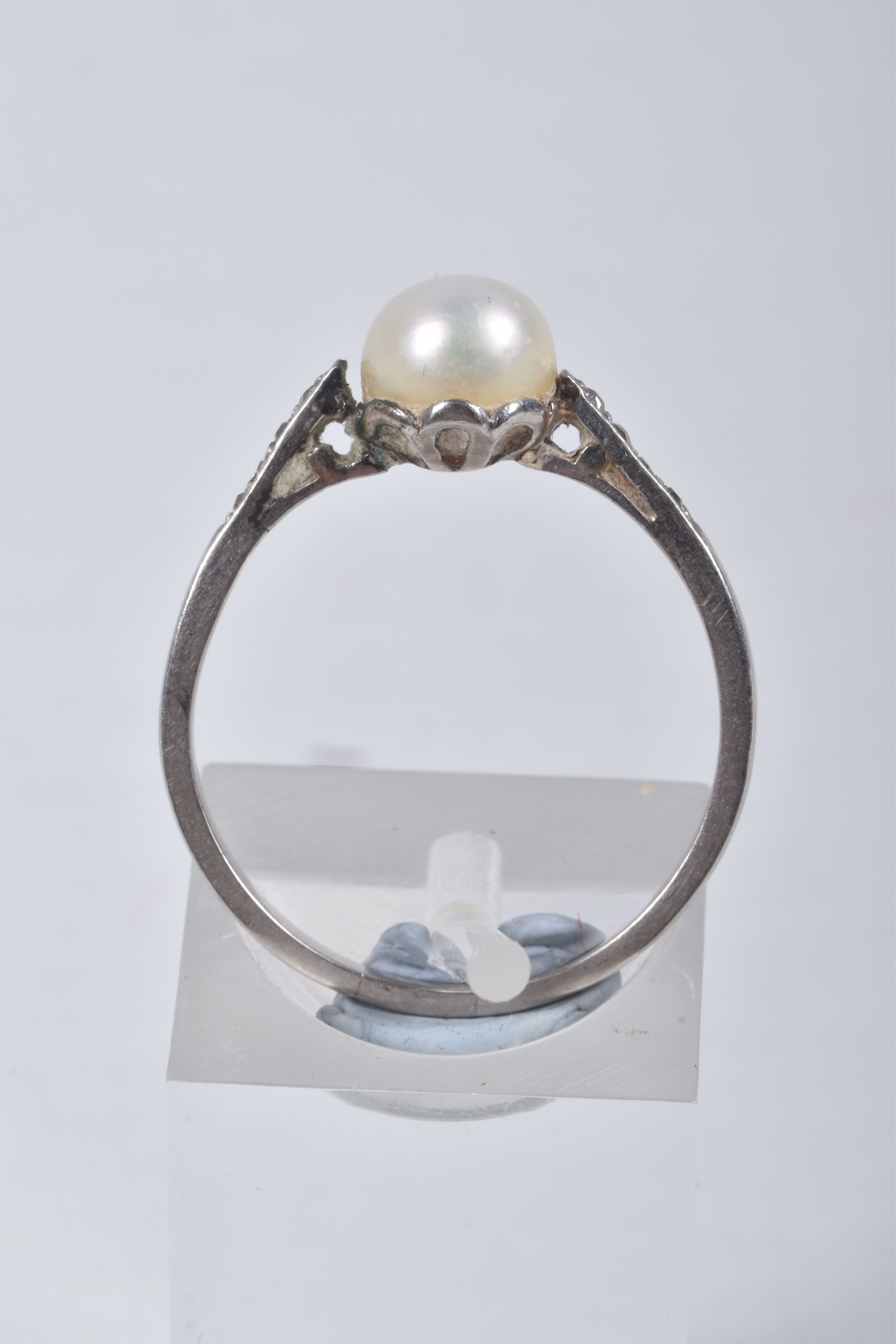 A CULTURED PEARL AND DIAMOND RING, set with a cultured pearl, measuring approximately 6.7mm, to - Image 3 of 3
