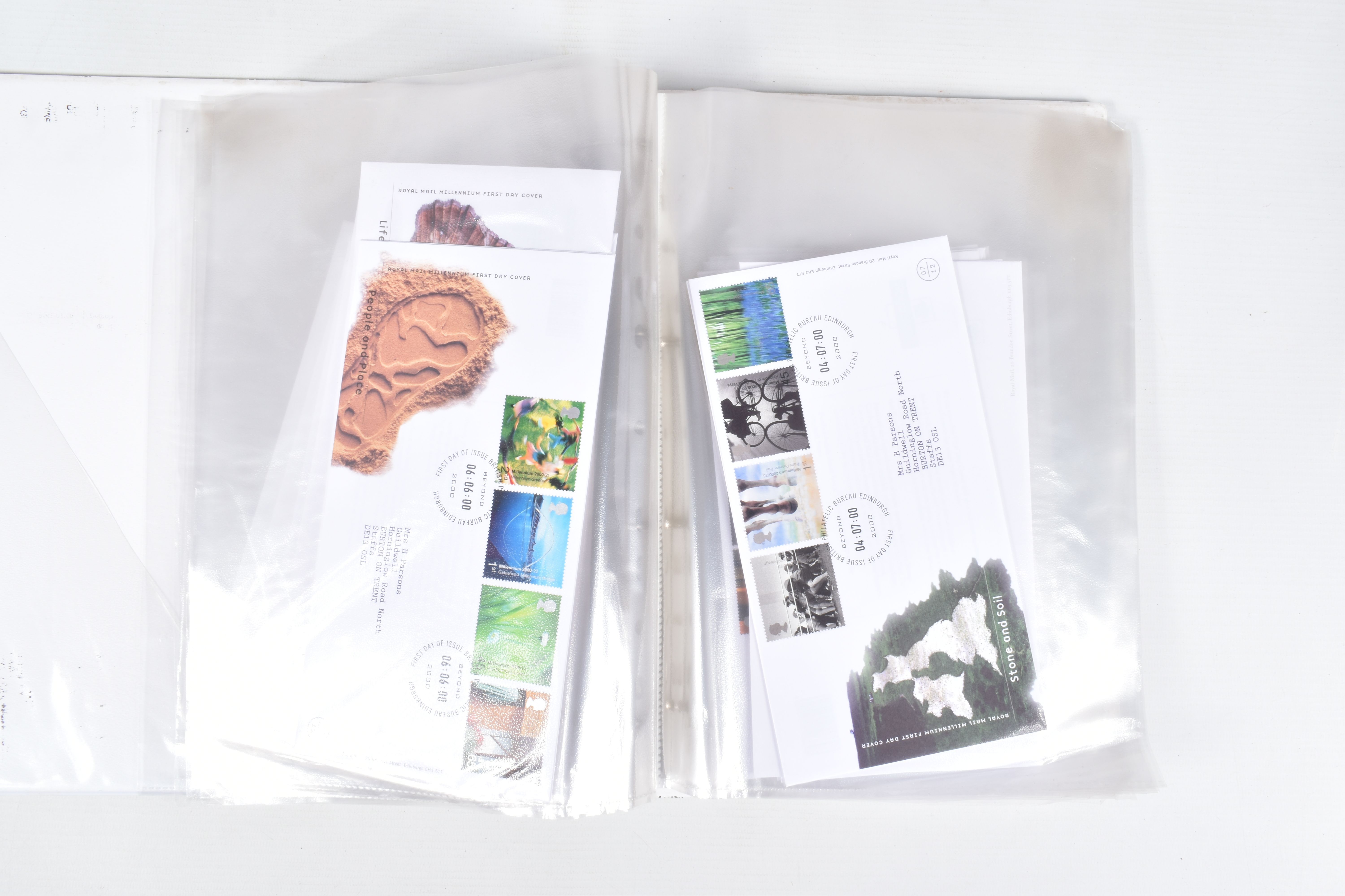 TWO BAGS WITH A COLLECTION OF GB FDCS POSSIBLY COMPLETE FOR BASIC COMMEMORATIVES FROM 1979-2007. - Image 6 of 22