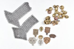 A SMALL COLLECTION OF CAP BADGES, collar badges uniform badges and some small items of chainmail,