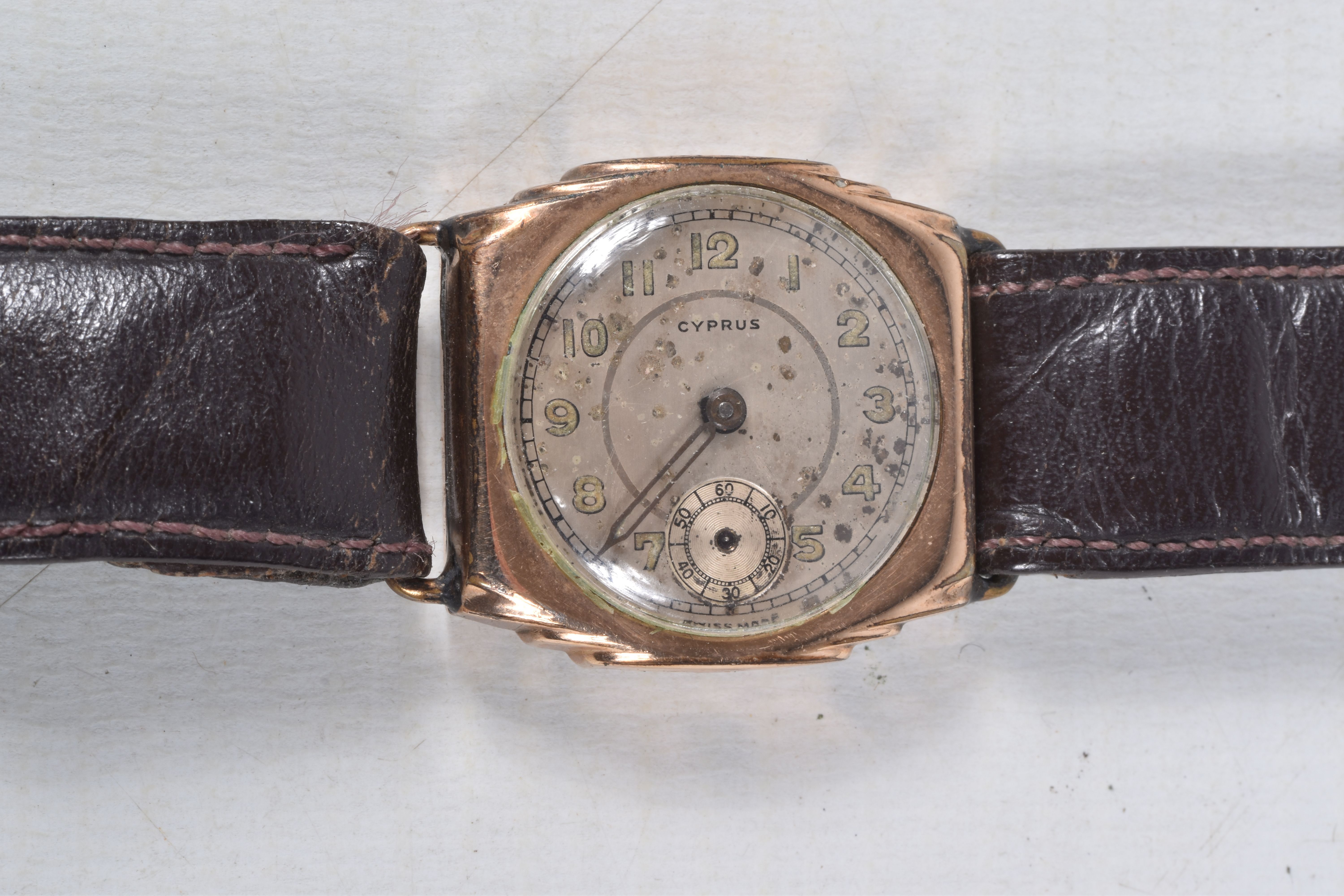 THREE GENTS WRISTWATCHES, to include a manual wind, 'Oris' wristwatch, round silvered dial, - Image 4 of 12