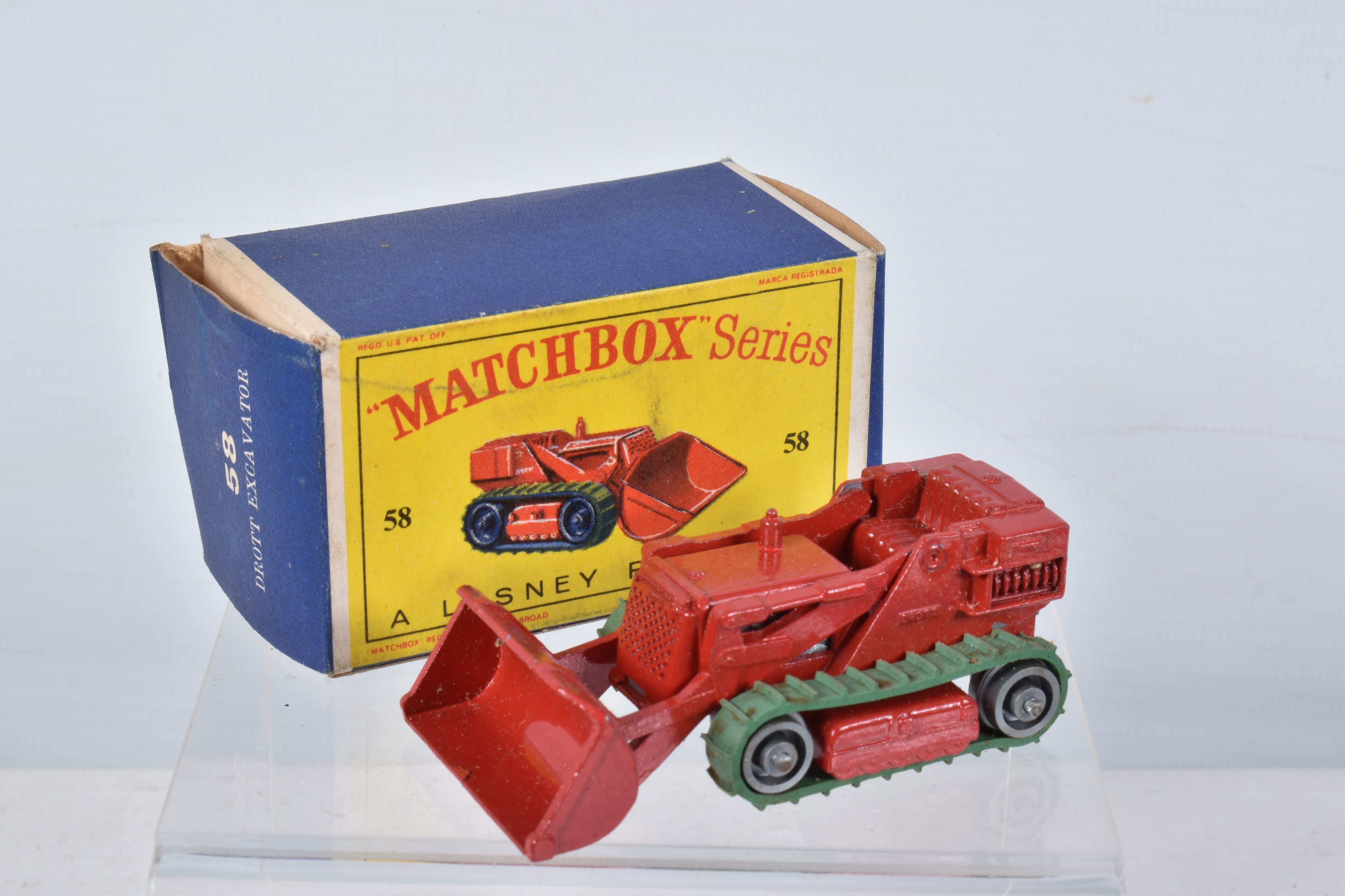 FOUR BOXED MATCHBOX SERIES DIECAST CONSTRUCTION VEHICLES, Caterpillar Bulldozer, No.18, green - Image 20 of 25