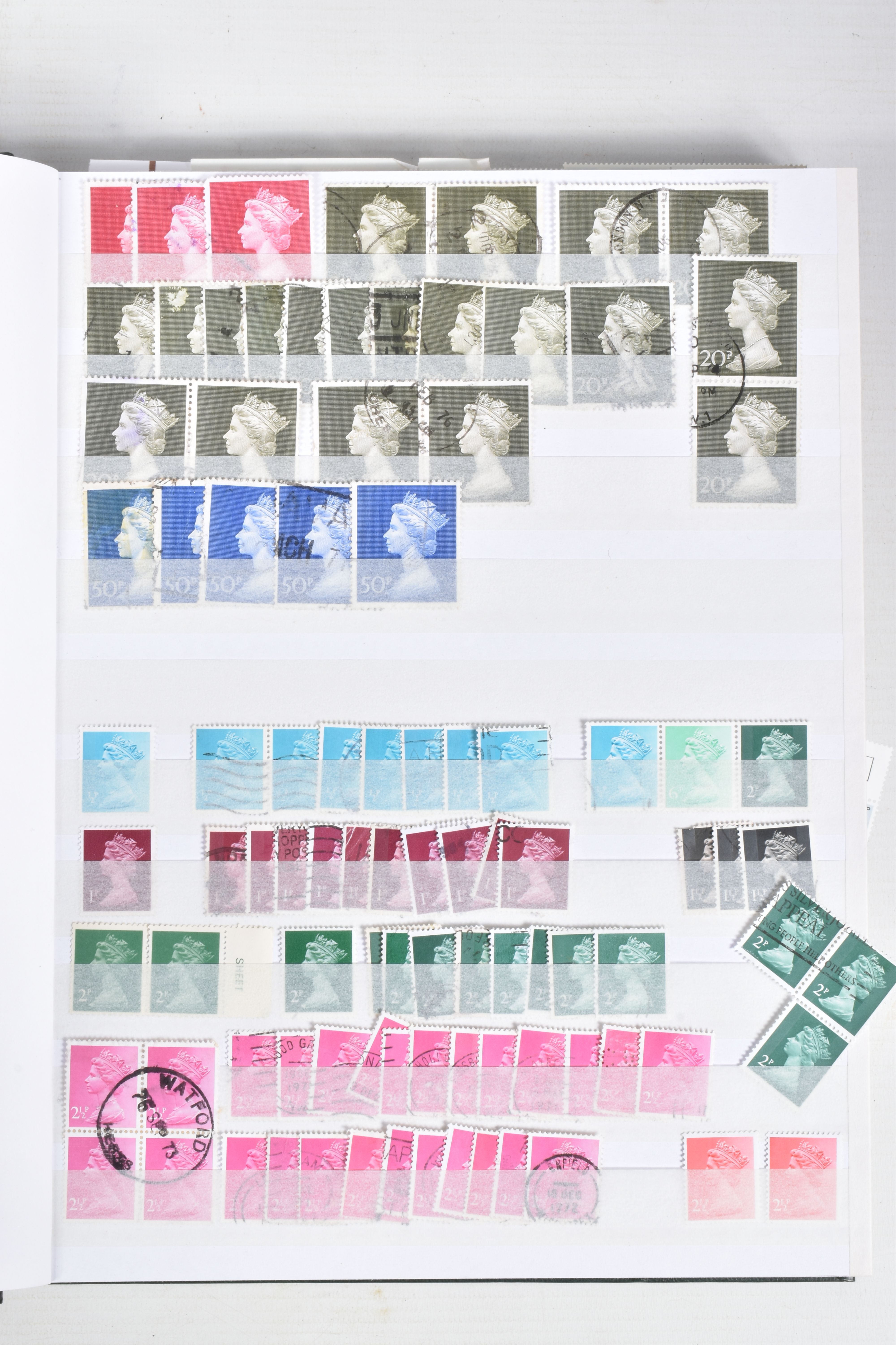 LARGE COLLECTION OF STAMPS IN 3 BOXES INCLUDING NUMEROUS MID PERIOD WORLDWIDE COLLECTIONS, BASIC - Image 33 of 54