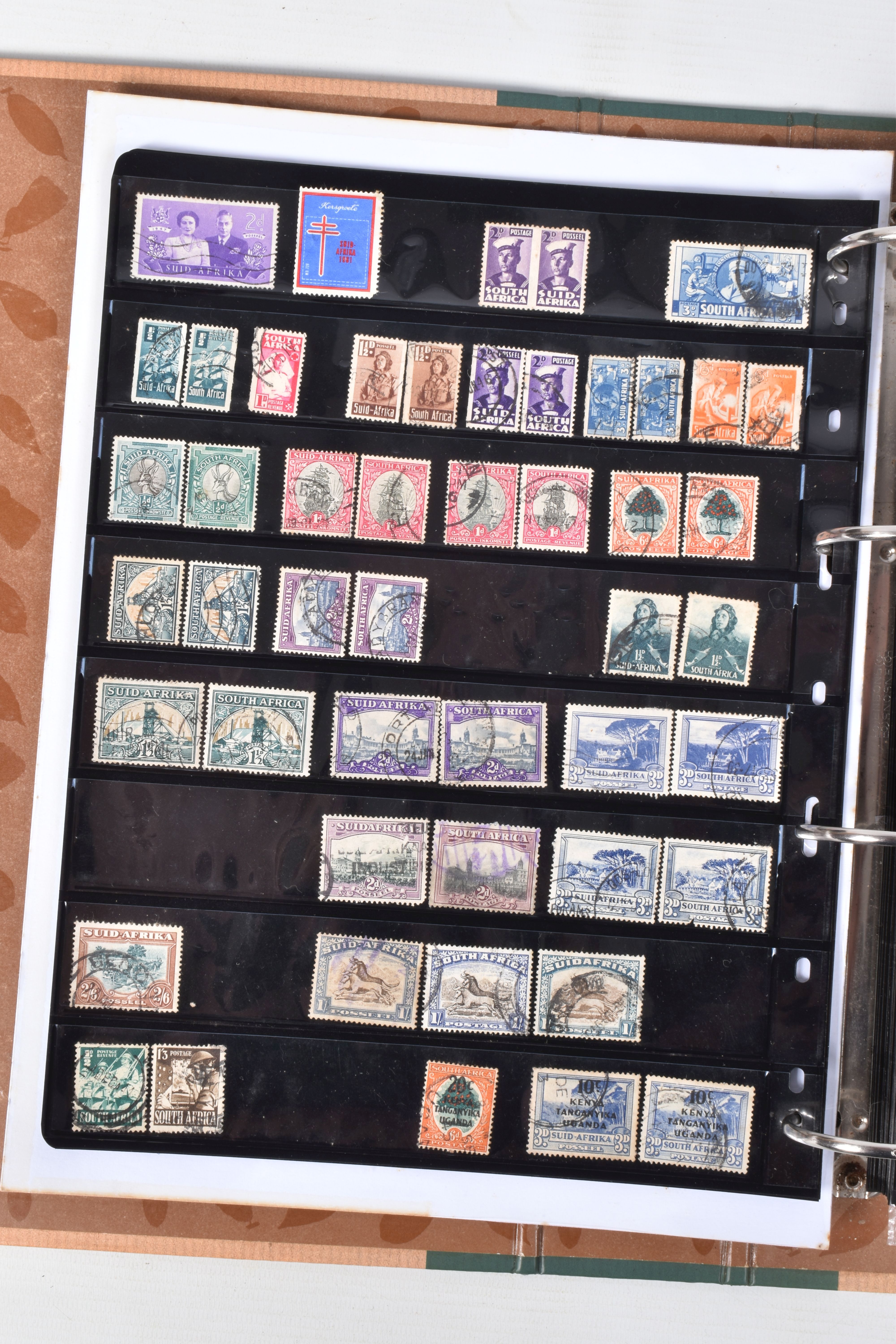 LARGE COLLECTION IN 4 BOXES. Commences with world wide used ranges in stockbooks. Main value in - Image 19 of 117