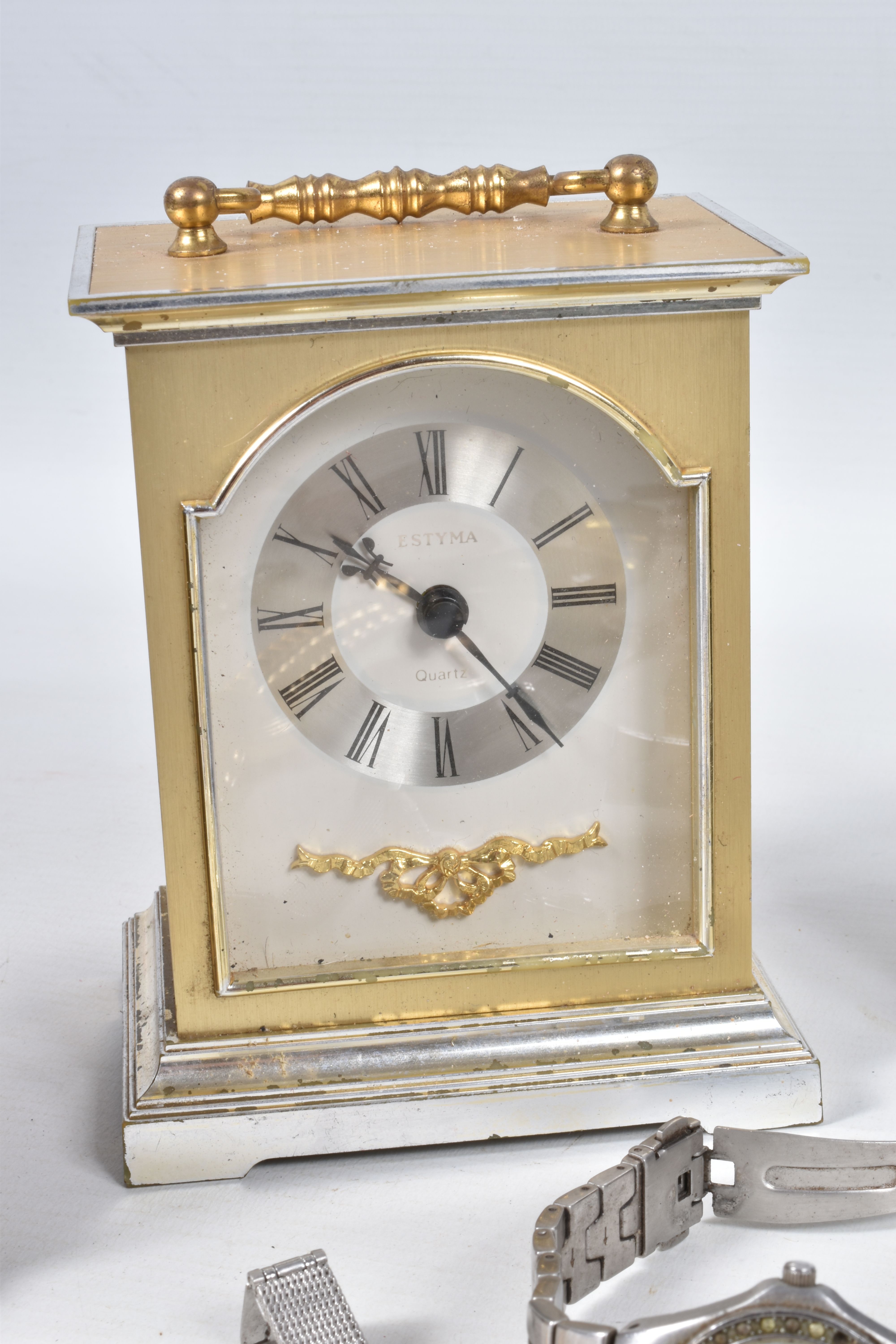 A SMALL COLLECTION OF WATCHES AND QUARTZ CARRIAGE CLOCKS, to include two quartz carriage clocks, one - Image 2 of 8