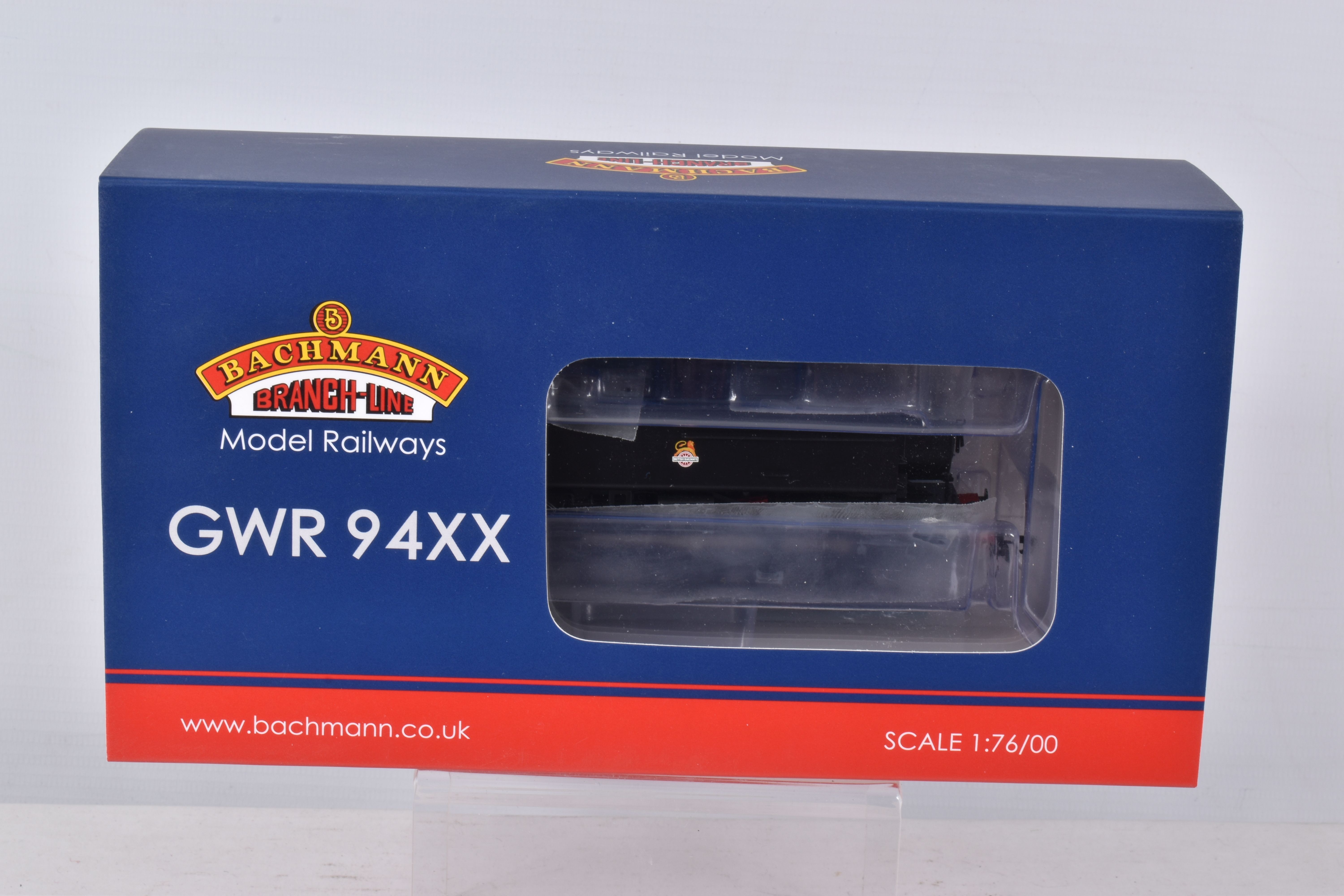 A BOXED OO GAUGE BACHMANN BRANCHLINE MODEL RAILWAY LOCOMOTIVE 94XX Class Pannier Tank no. 9487 in BR