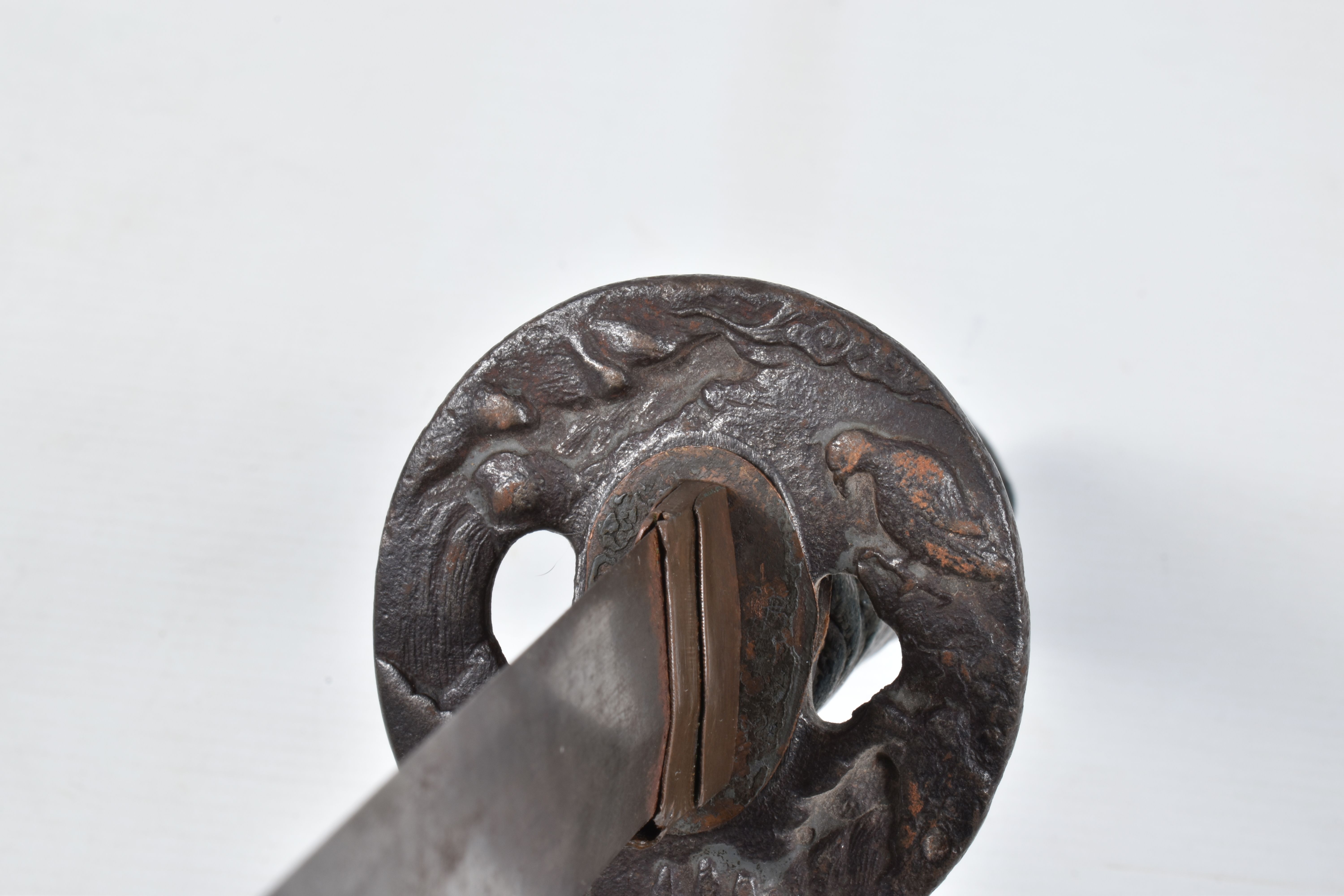 A BELLIEVED TO BE 18TH CENTURY JAPANESE WAKIZASHI SWORD, worn blade, the tsuba cast with birds, - Image 20 of 36