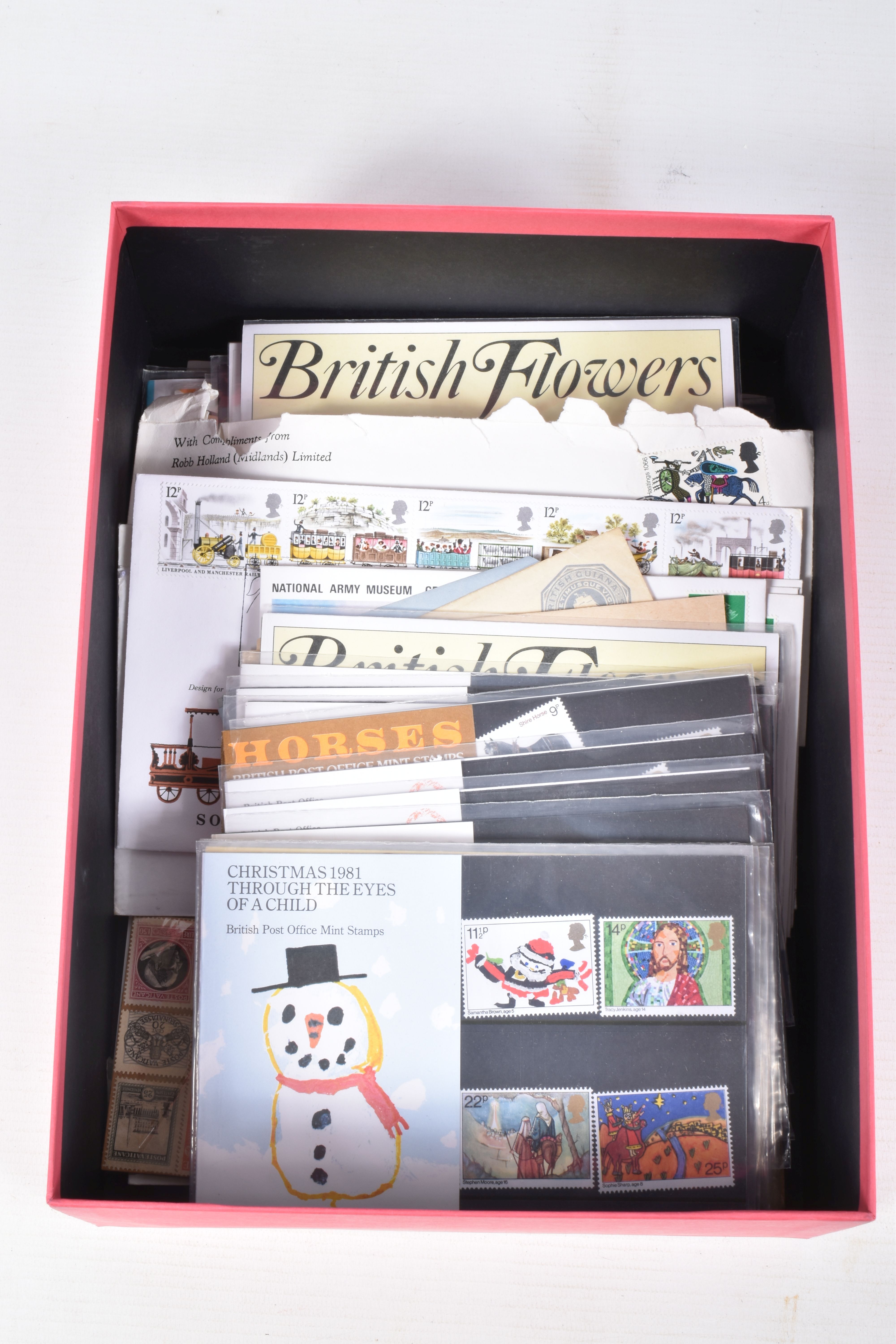 LARGE ACCUMULATION OF STAMPS IN 2 BOXES. Includes 1970s presentation cards, but main value is in - Image 29 of 30