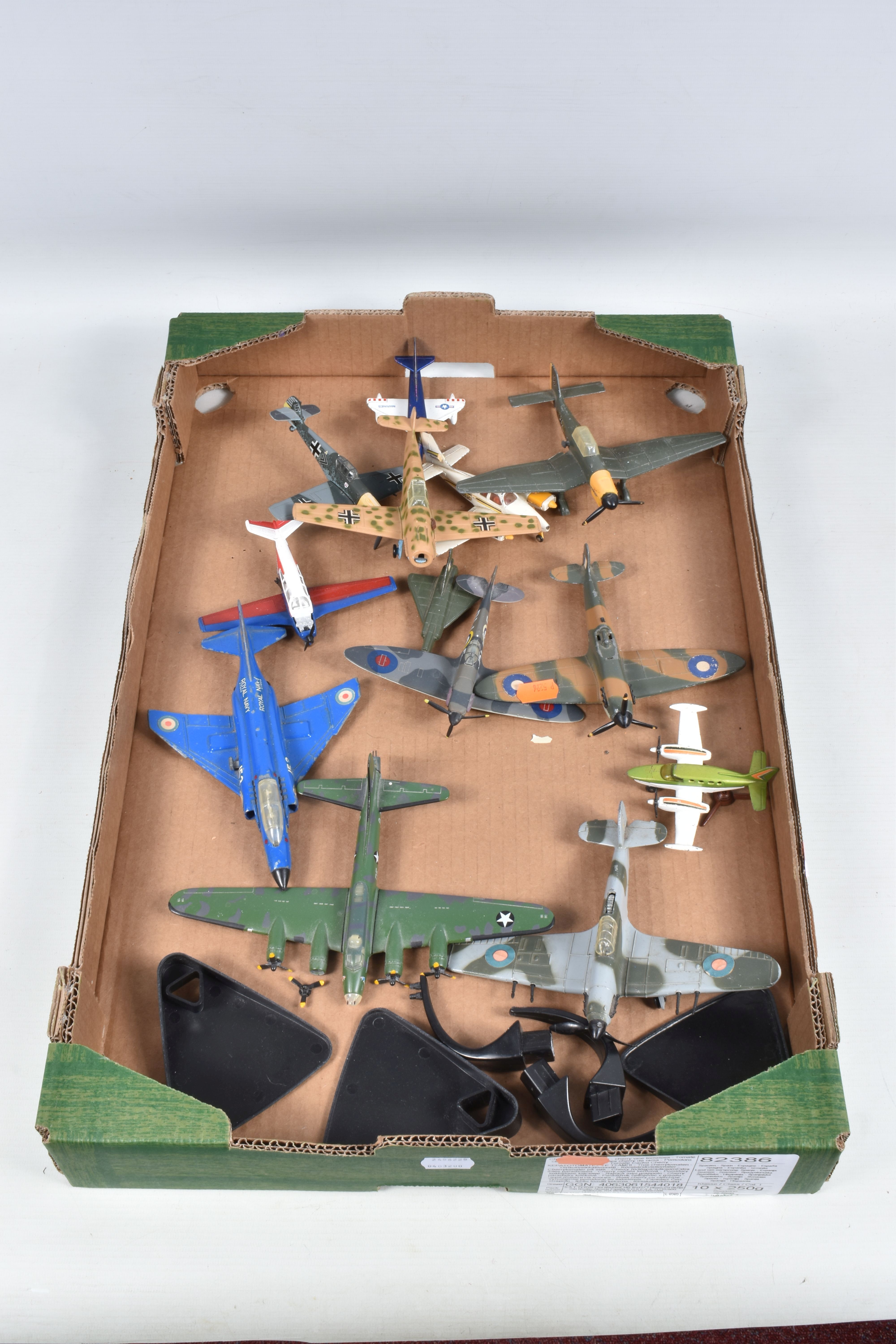 THREE BOXES OF BOXED AND UNBOXED MODEL VEHICLES AND AIRCRAFTS, some of the model aircrafts include a - Image 6 of 13