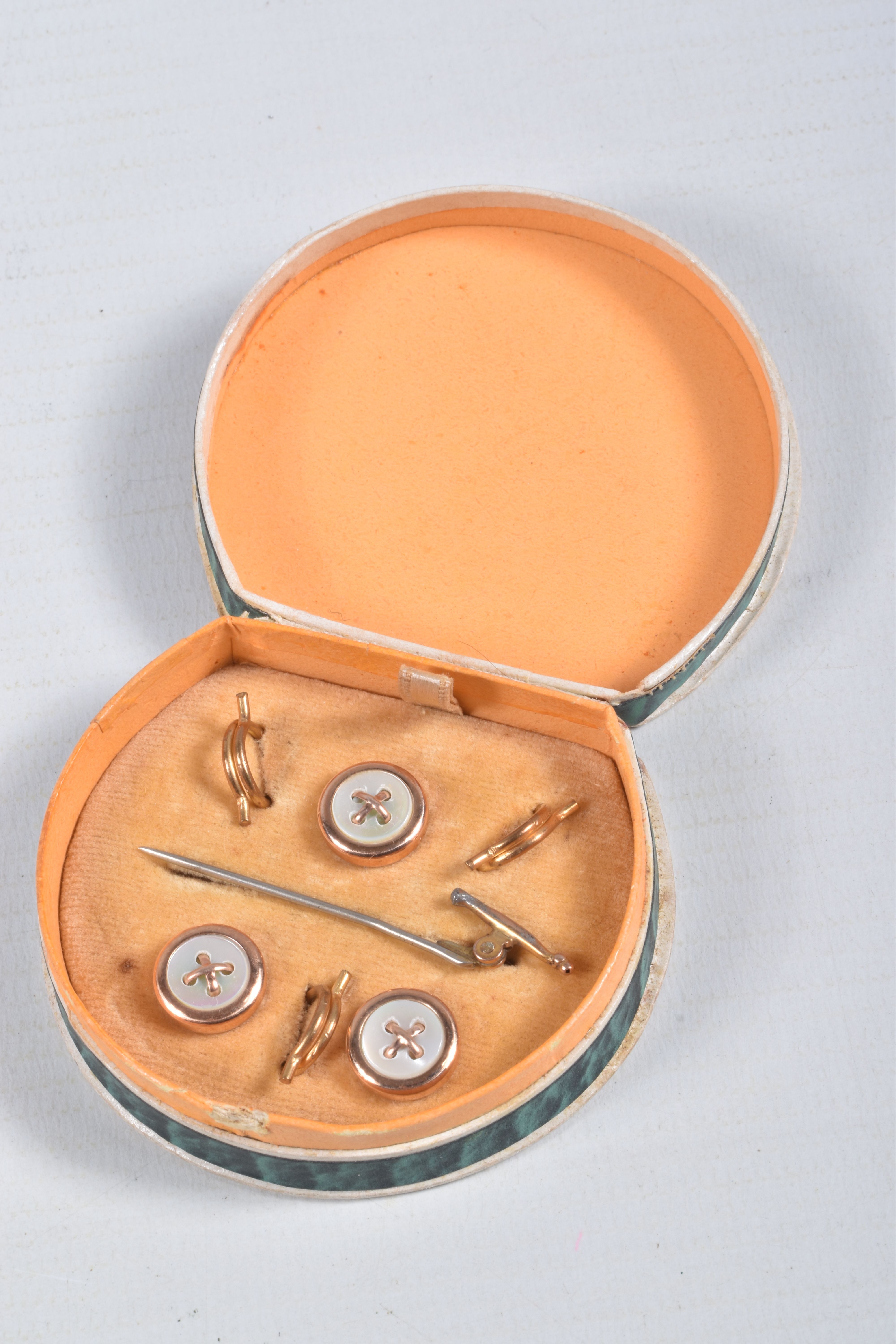 A COMPACT AND COSTUME JEWELLERY, circular powder compact, a box with three mother of pearl dress - Image 15 of 17